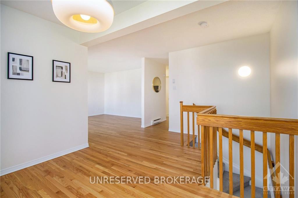 Photo 5 of Unit 11, 3 Waterfall Lane, Ottawa, Westcliffe Estates — HOMEH