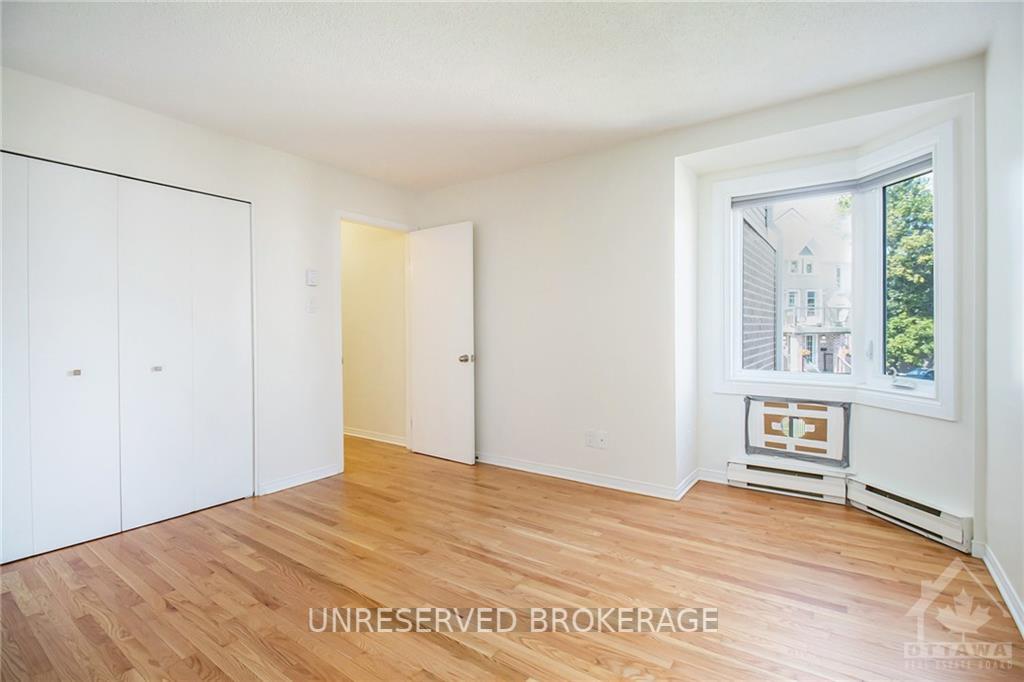Photo 12 of Unit 11, 3 Waterfall Lane, Ottawa, Westcliffe Estates — HOMEH