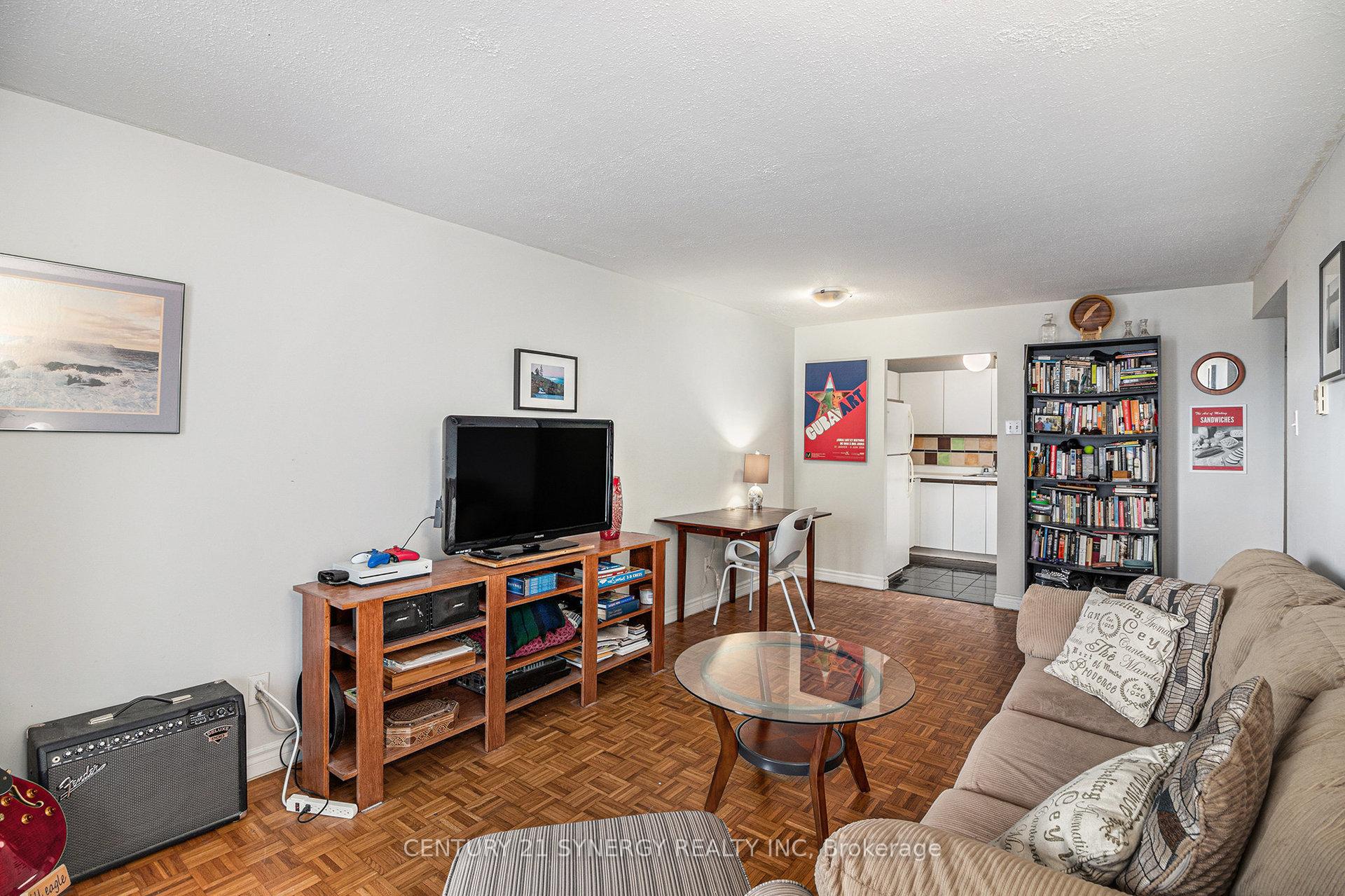 Photo 8 of Unit 306, 475 Laurier Avenue W, Ottawa, Ottawa Centre — HOMEH
