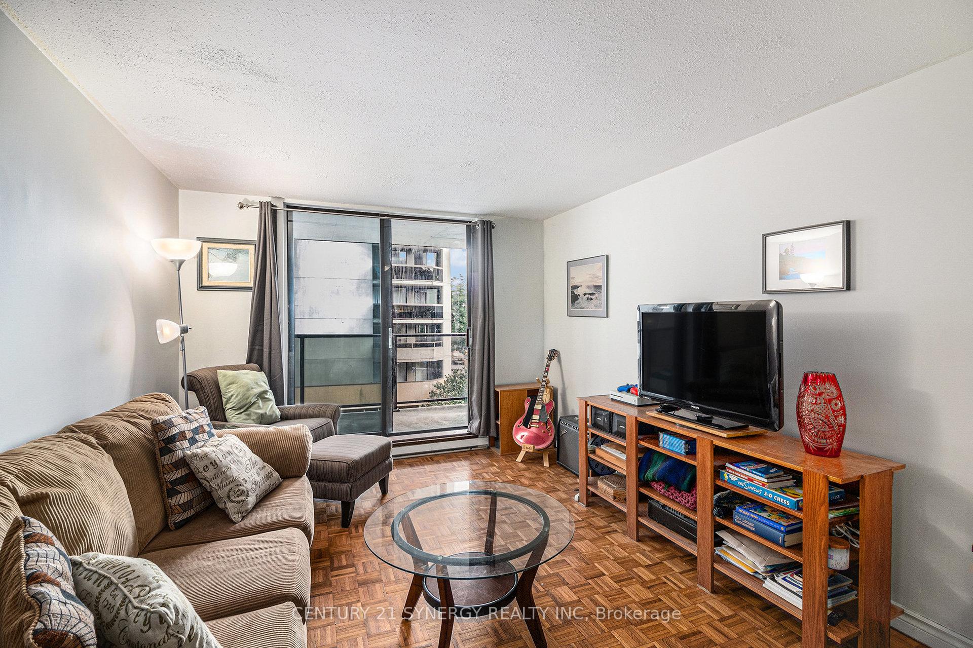 Photo 9 of Unit 306, 475 Laurier Avenue W, Ottawa, Ottawa Centre — HOMEH