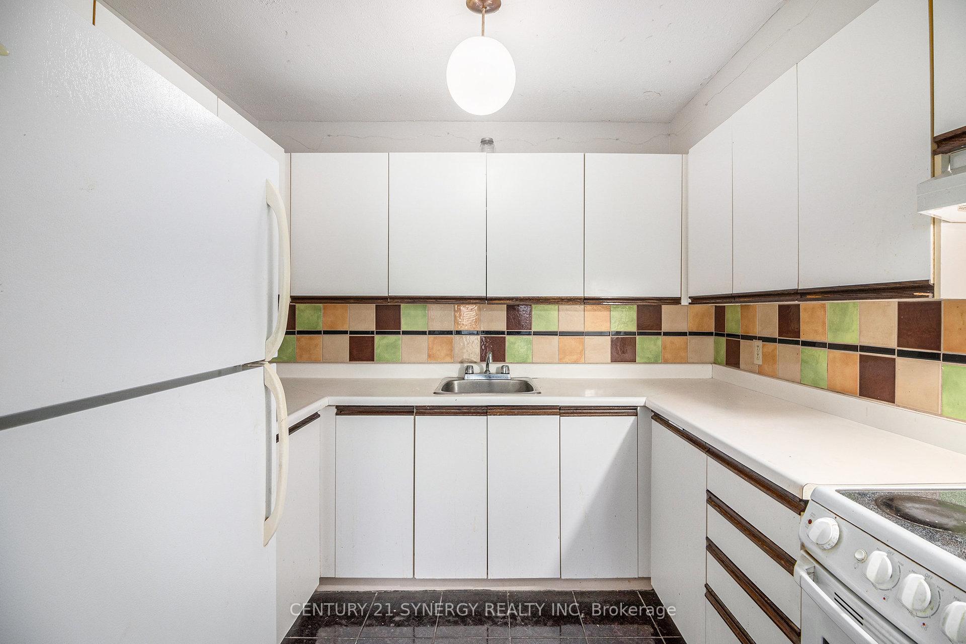 Photo 12 of Unit 306, 475 Laurier Avenue W, Ottawa, Ottawa Centre — HOMEH