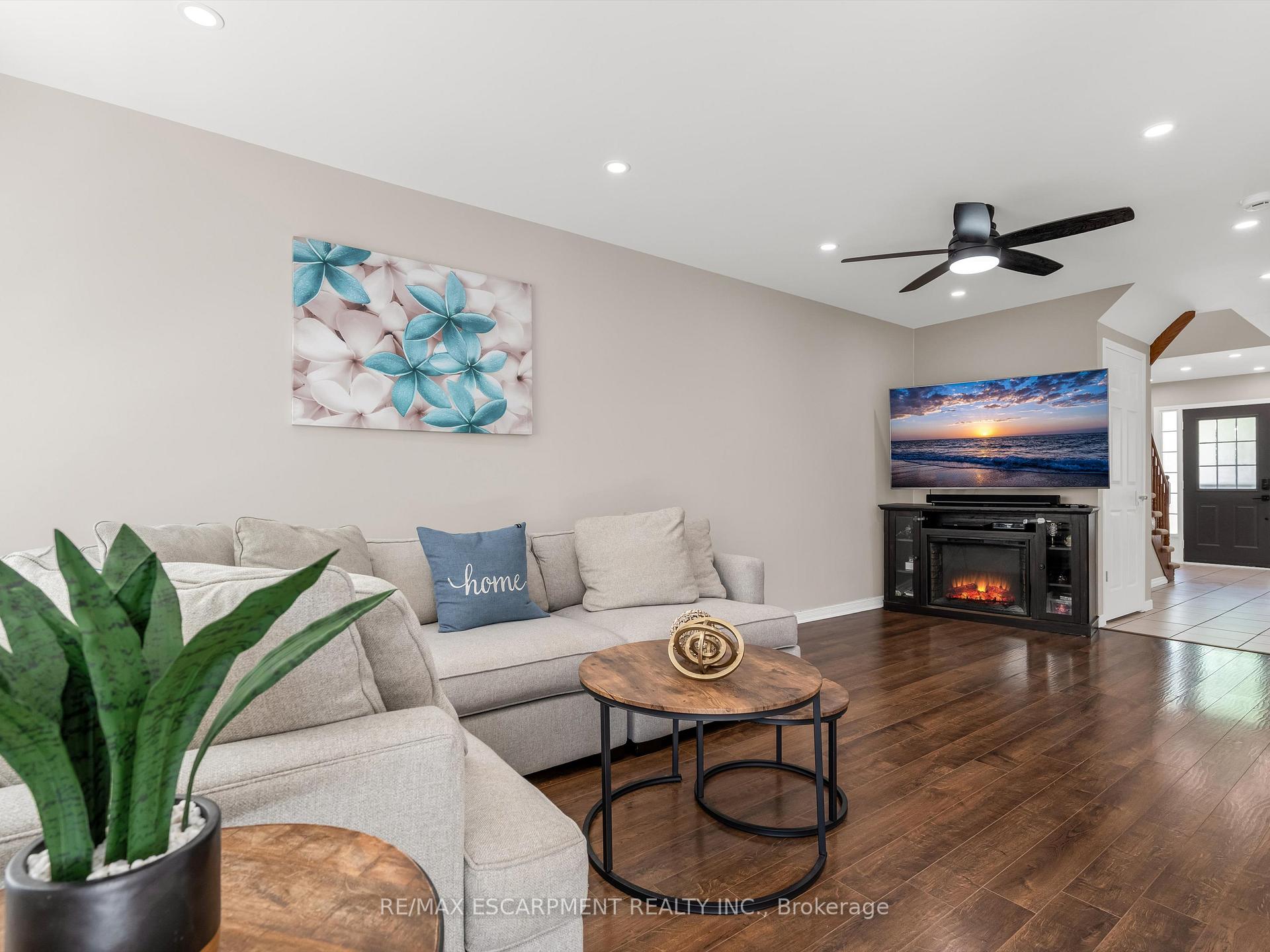 Photo 9 of Unit 79, 485 Green Road, Hamilton, Stoney Creek — HOMEH