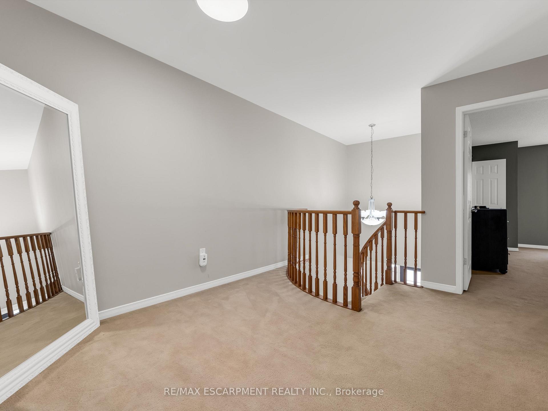 Photo 16 of Unit 79, 485 Green Road, Hamilton, Stoney Creek — HOMEH