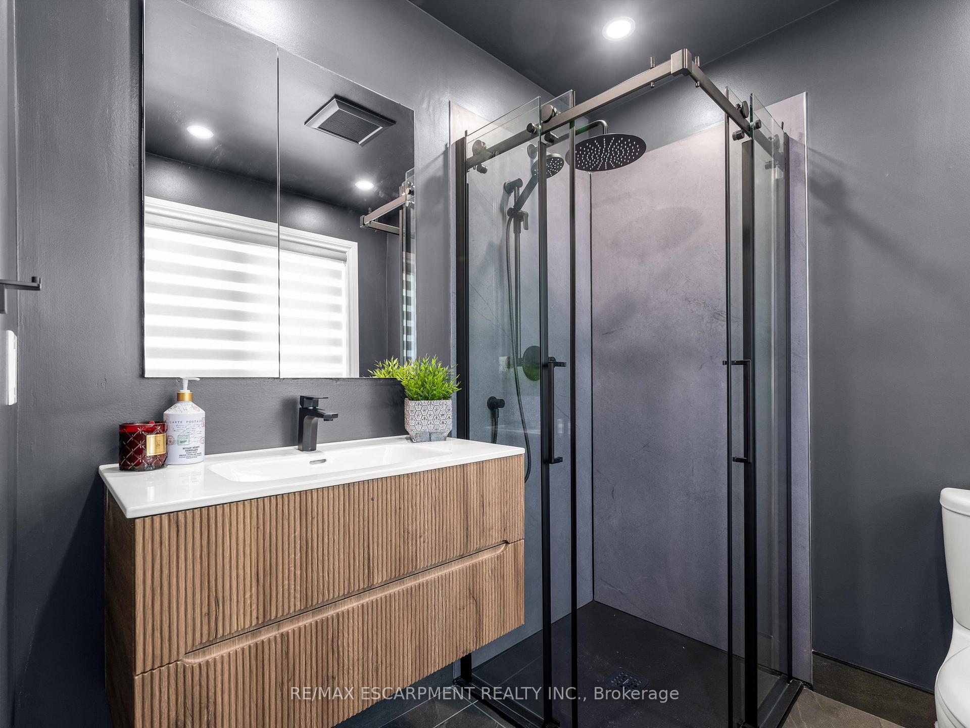 Photo 20 of Unit 79, 485 Green Road, Hamilton, Stoney Creek — HOMEH
