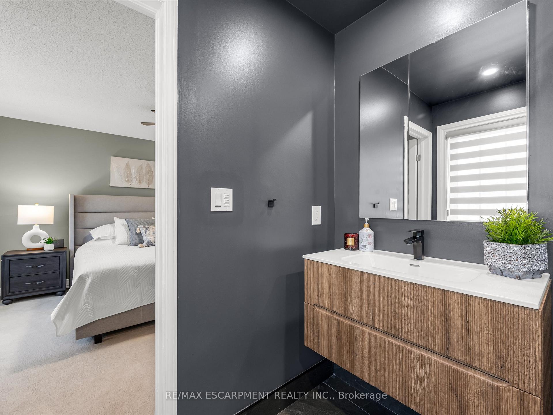 Photo 22 of Unit 79, 485 Green Road, Hamilton, Stoney Creek — HOMEH