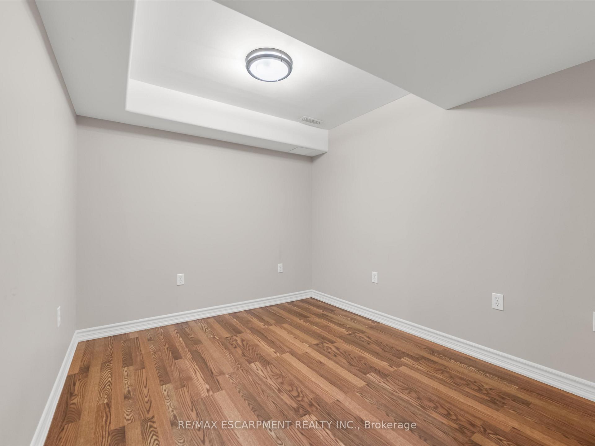 Photo 34 of Unit 79, 485 Green Road, Hamilton, Stoney Creek — HOMEH