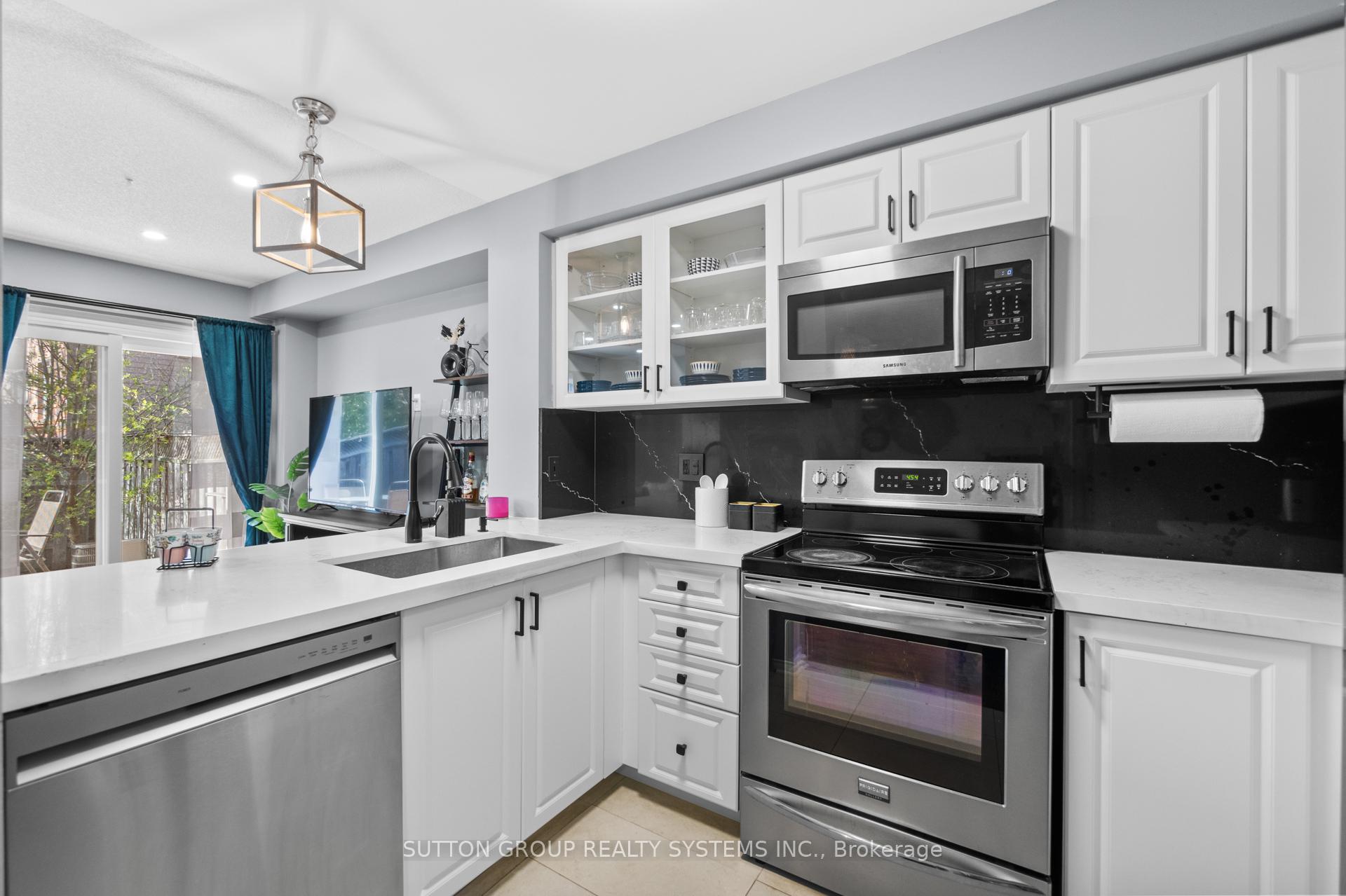 Photo 19 of Unit 33, 1995 Pine Grove Avenue, Pickering, Highbush — HOMEH