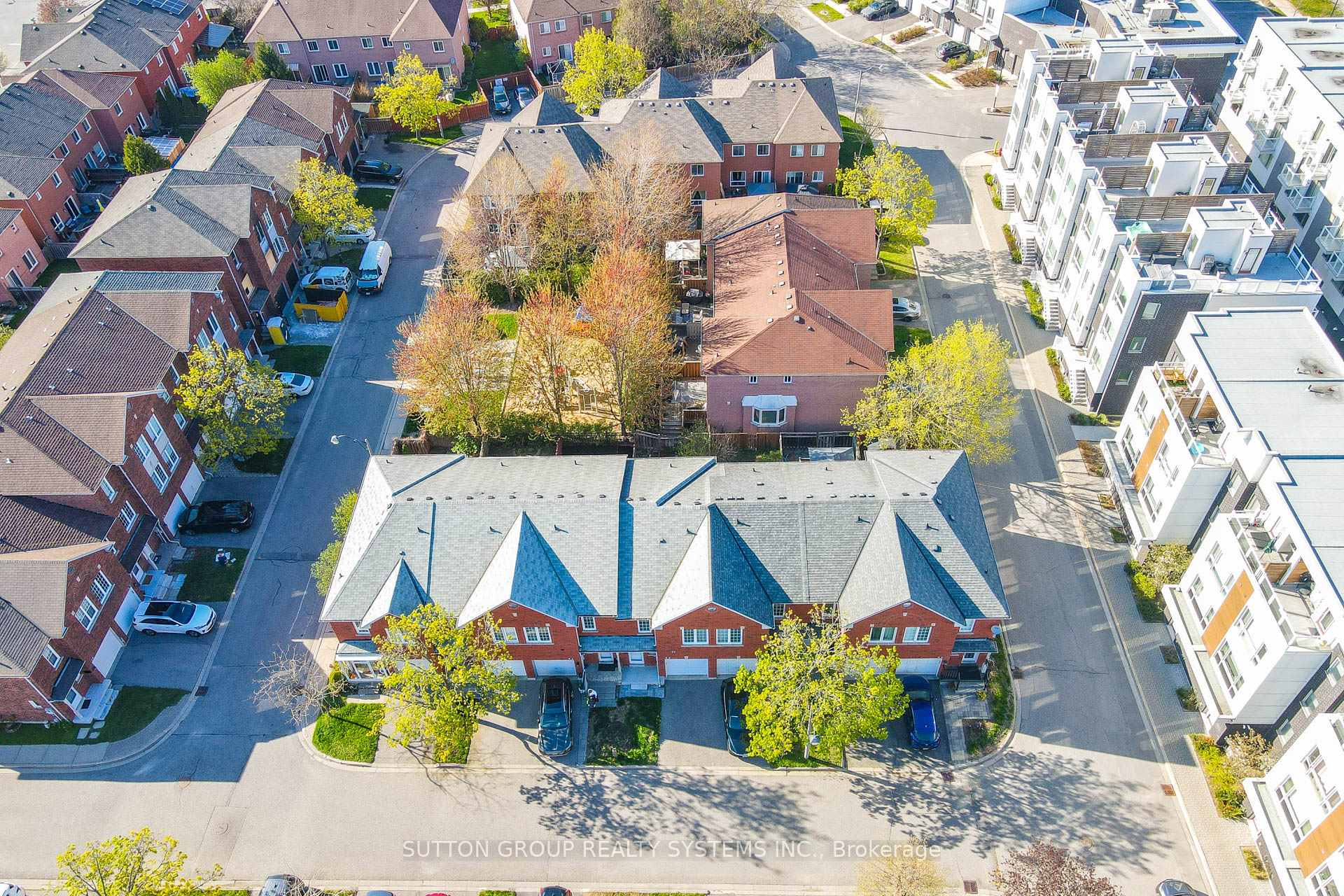 Photo 50 of Unit 33, 1995 Pine Grove Avenue, Pickering, Highbush — HOMEH