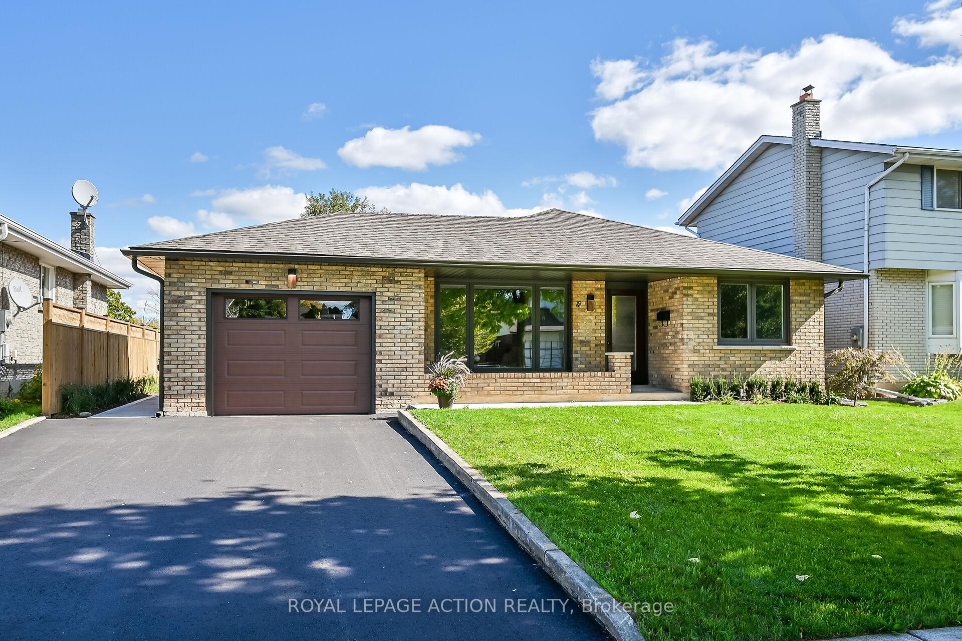 Photo 9 of 19 Wildflower Lane, Brantford — HOMEH