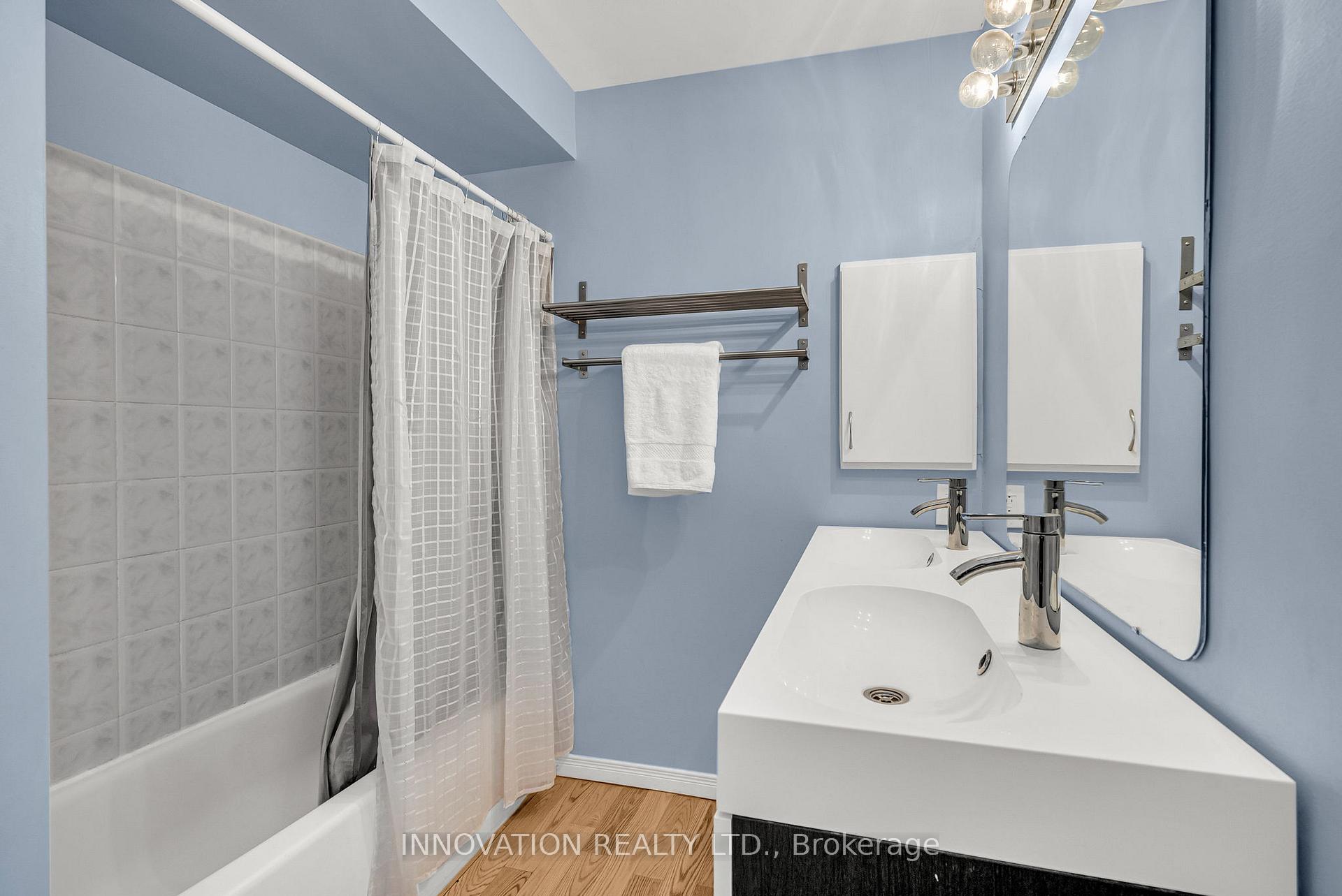 Photo 12 of Unit 9, 1657 Locksley Lane, Ottawa, Beaconwood — HOMEH