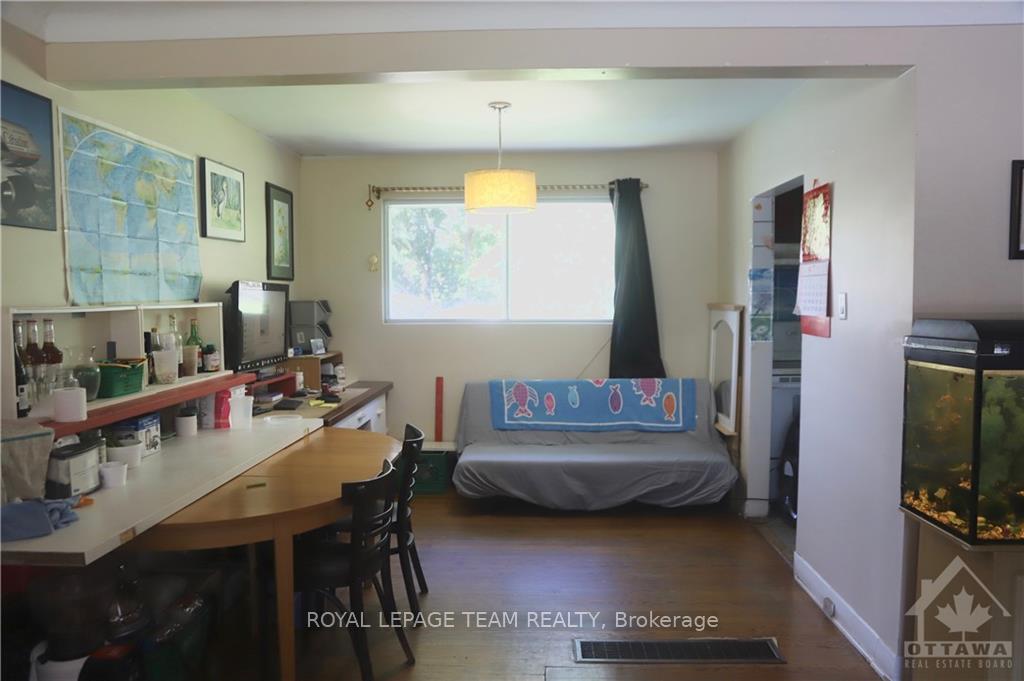 Photo 7 of 738 Manitou Drive, Ottawa, Carlingwood — HOMEH