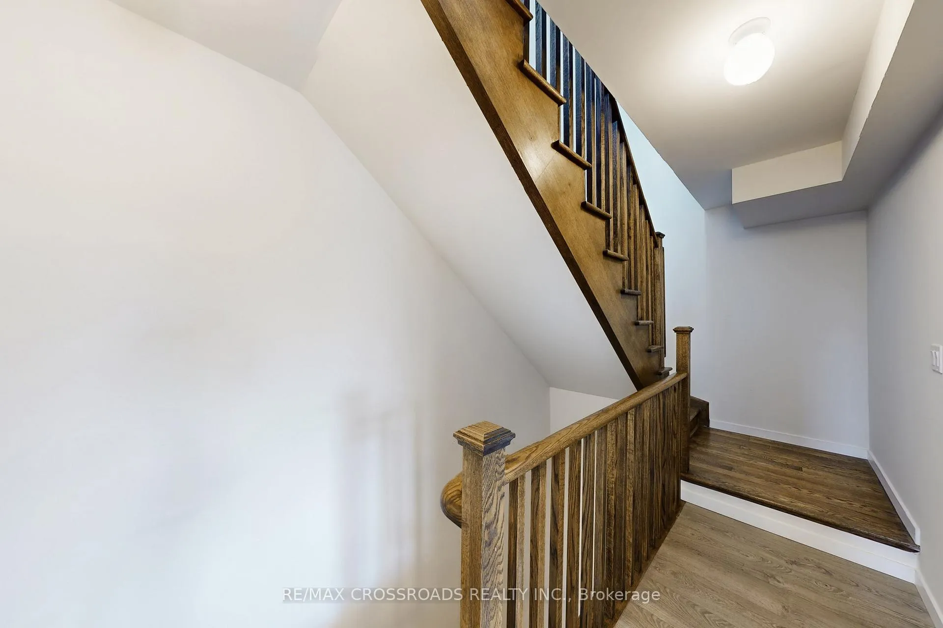 Photo 17 of Unit 10, 100 Alex Gardner Circle, Aurora, Aurora Village — HOMEH