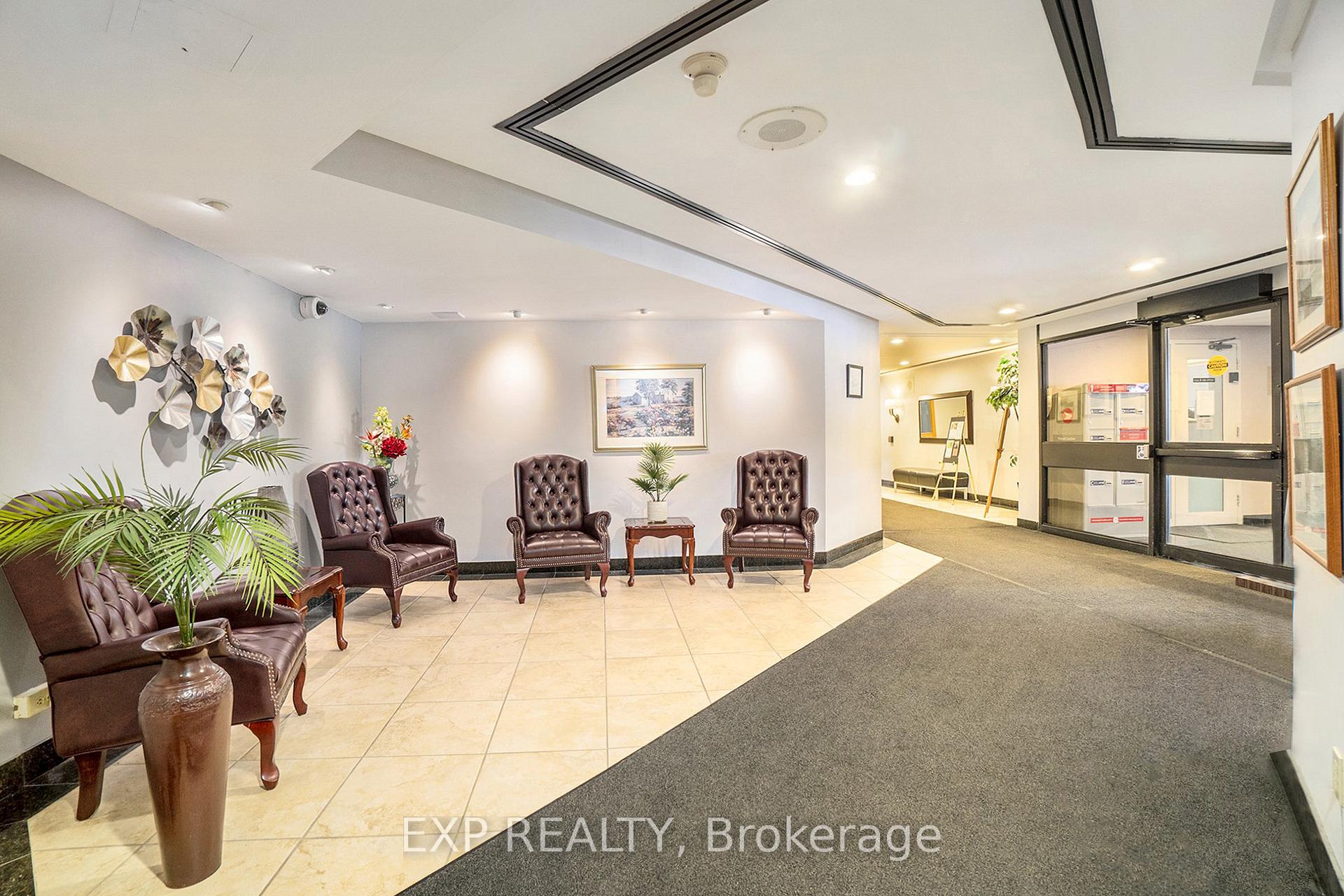 Photo 2 of Unit 1013, 80 Sandcastle Drive, Ottawa, Leslie Park — HOMEH