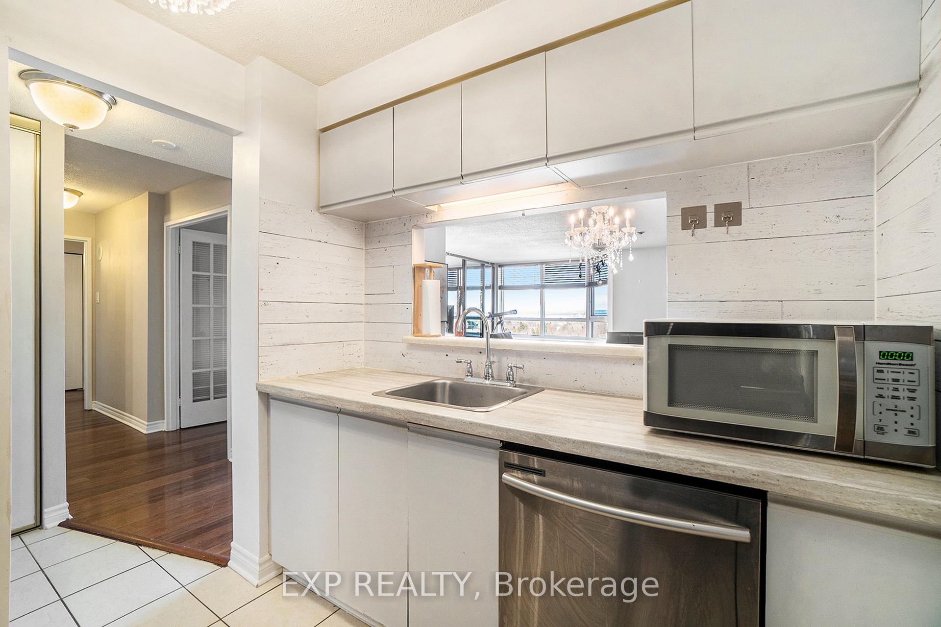 Photo 14 of Unit 1013, 80 Sandcastle Drive, Ottawa, Leslie Park — HOMEH
