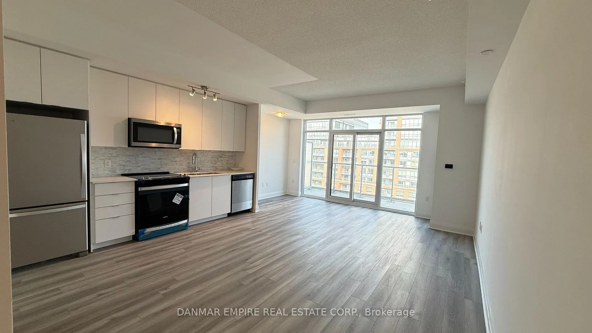 Photo 2 of Unit 607, 3220 Sheppard Avenue E, Scarborough, Tam O'Shanter-Sullivan — HOMEH