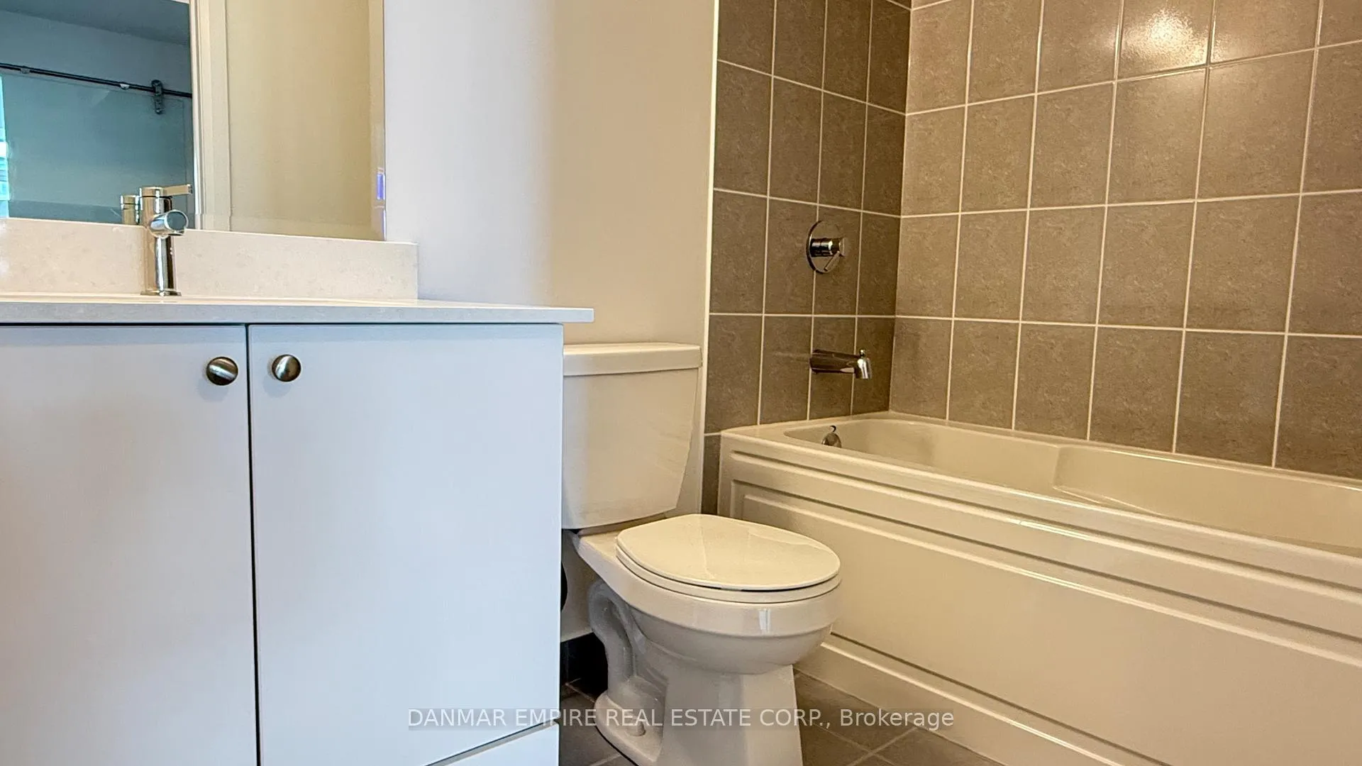 Photo 11 of Unit 607, 3220 Sheppard Avenue E, Scarborough, Tam O'Shanter-Sullivan — HOMEH