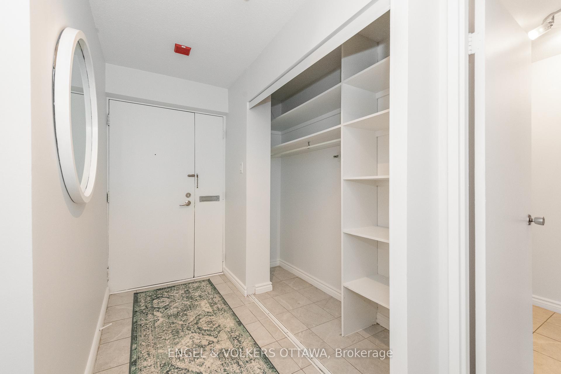 Photo 7 of Unit 8, 1356 Meadowlands Drive E, Ottawa, Borden Farm/Stewart Farm/Carleton Heights/Parkwood Hills — HOMEH