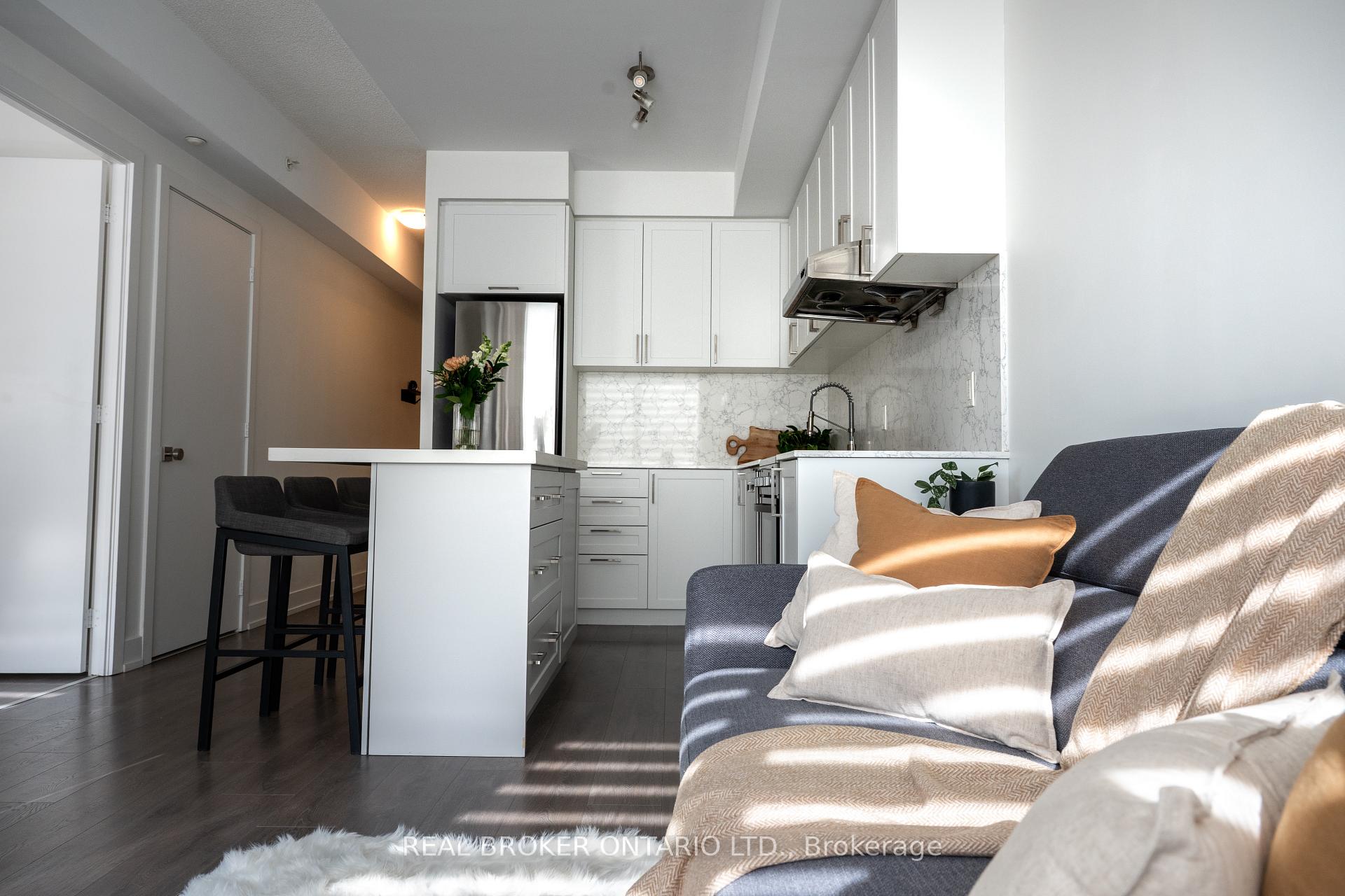Photo 9 of Unit 332E, 278 Buchanan Drive, Markham, Unionville — HOMEH