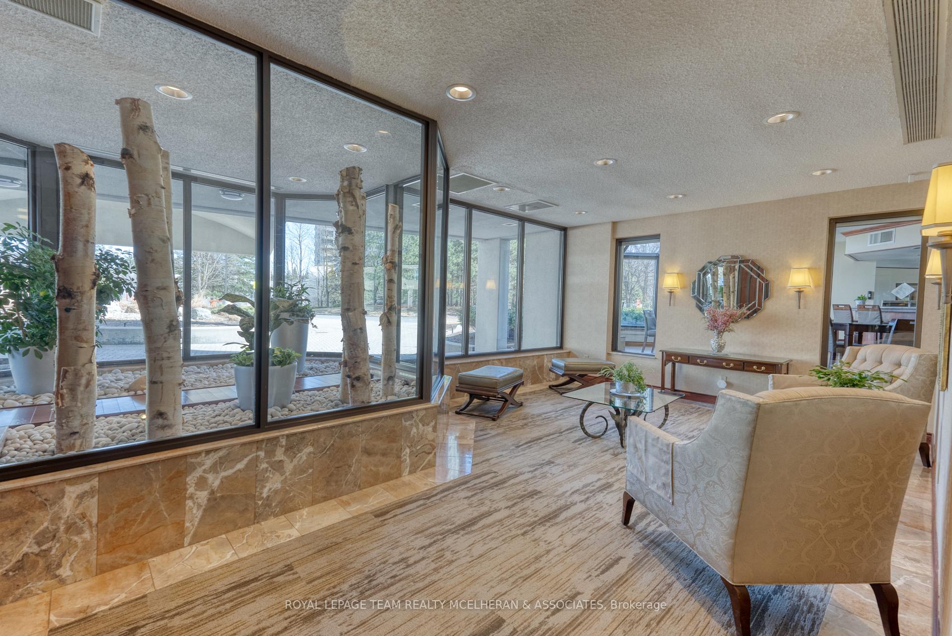 Photo 32 of Unit 403, 1510 Riverside Drive, Ottawa, Riverview Park — HOMEH