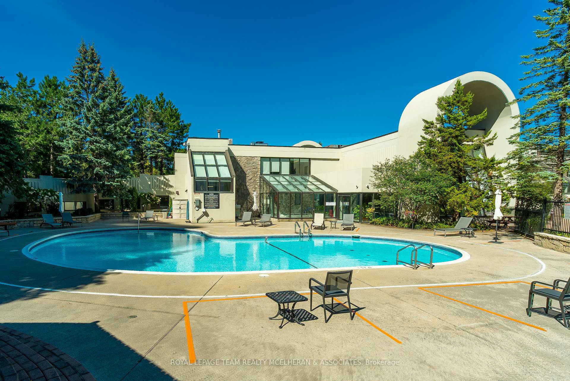 Photo 45 of Unit 403, 1510 Riverside Drive, Ottawa, Riverview Park — HOMEH