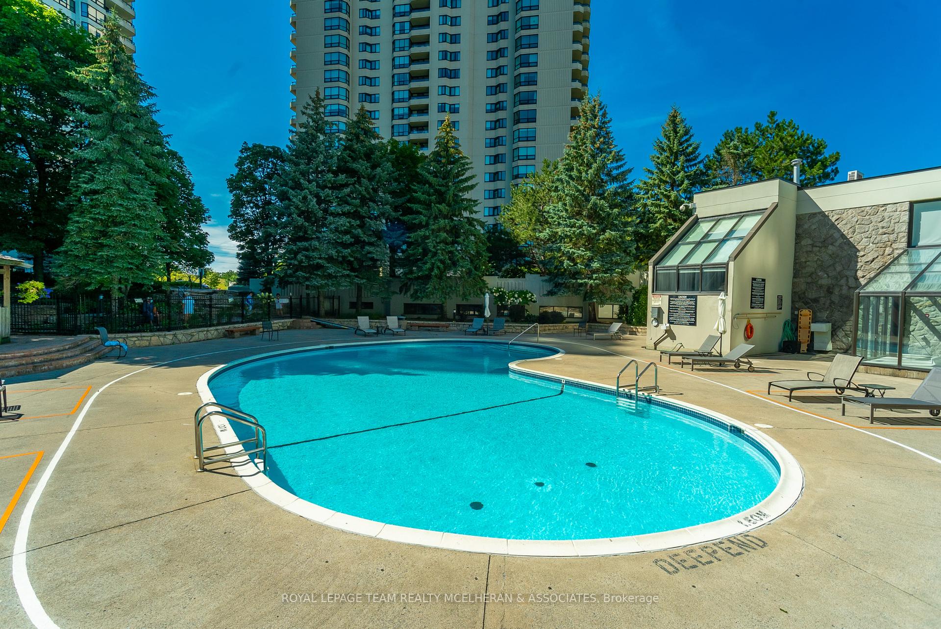 Photo 48 of Unit 403, 1510 Riverside Drive, Ottawa, Riverview Park — HOMEH