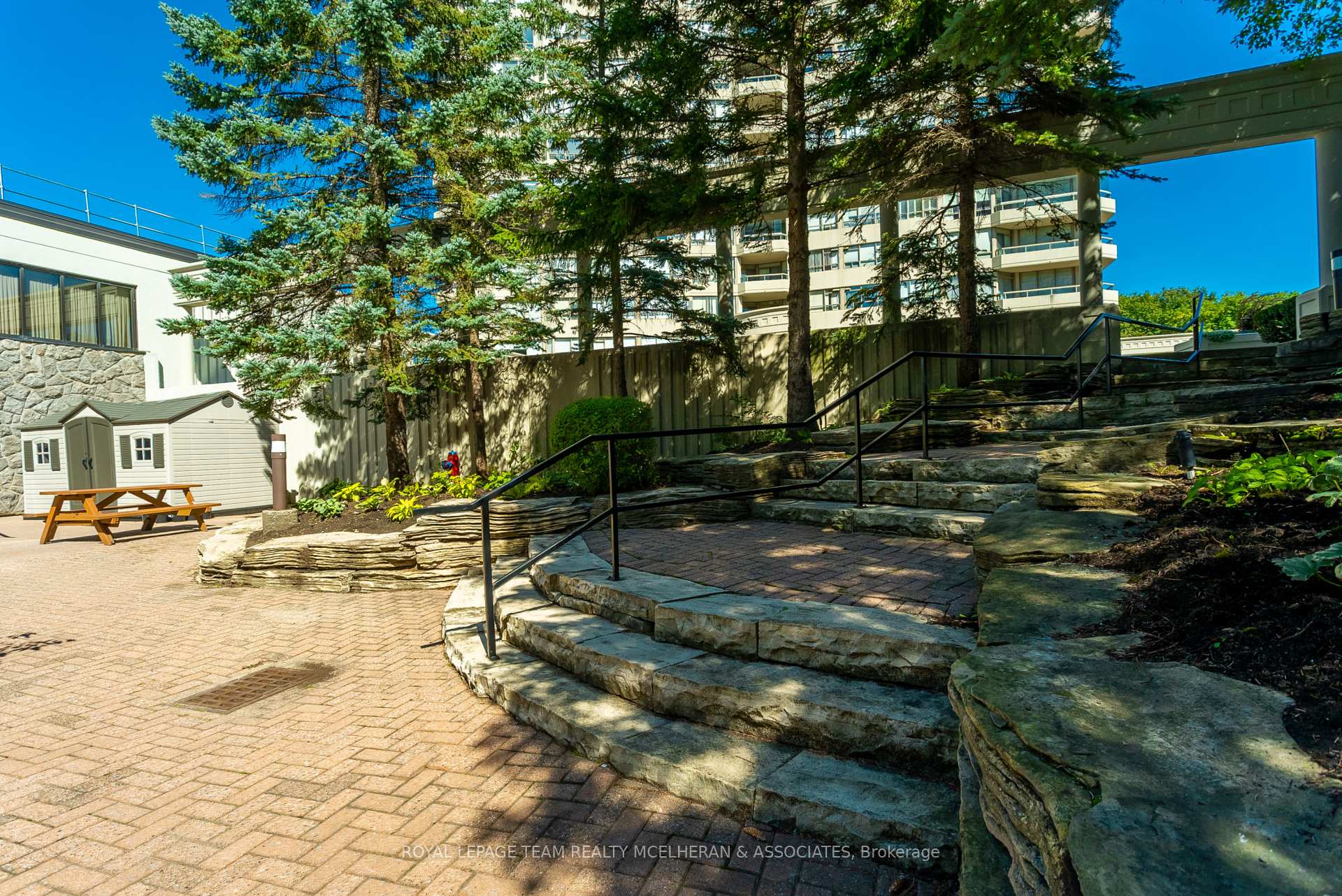 Photo 49 of Unit 403, 1510 Riverside Drive, Ottawa, Riverview Park — HOMEH
