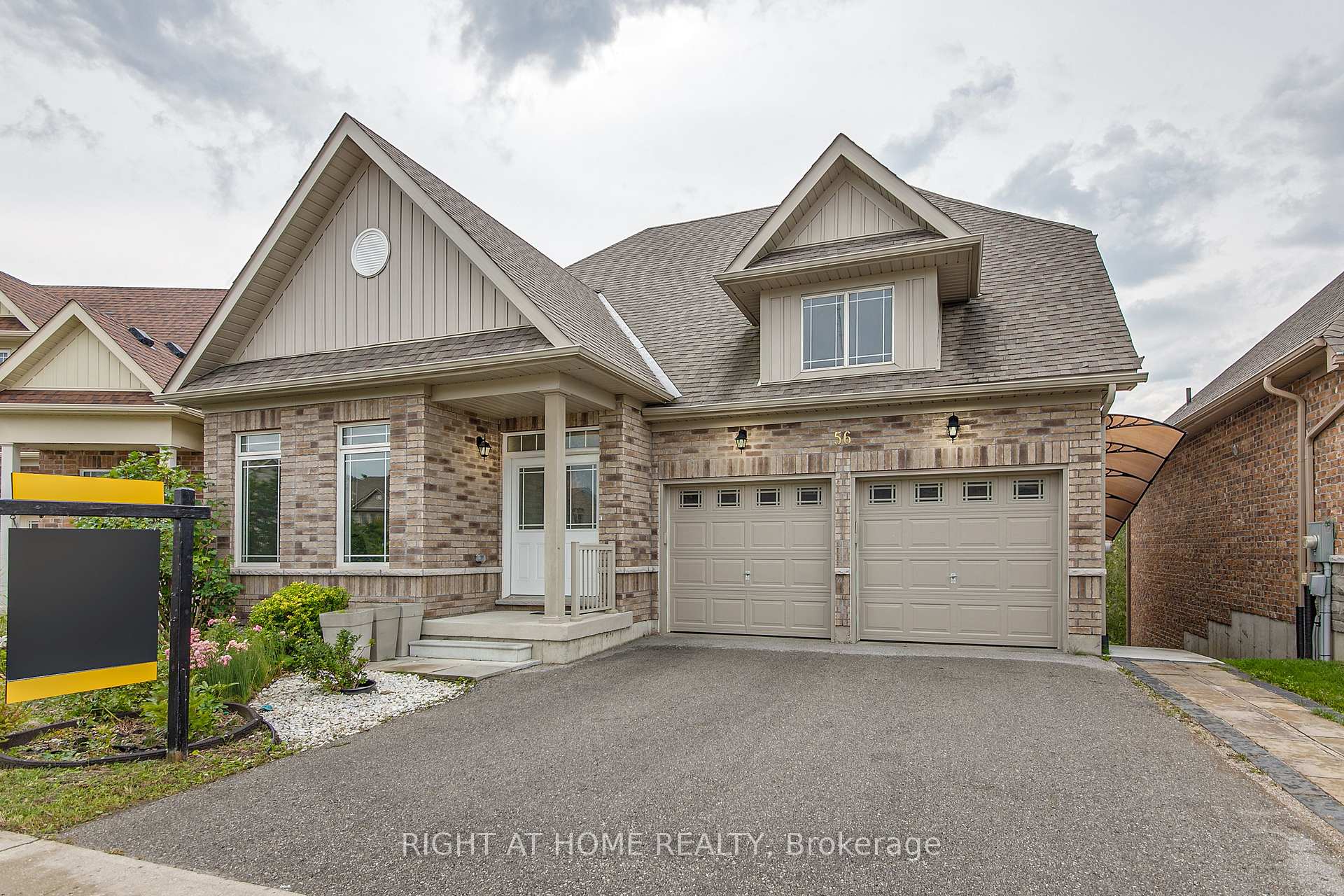 Photo 1 of 56 Megan Crescent, Barrie, 400 West — HOMEH