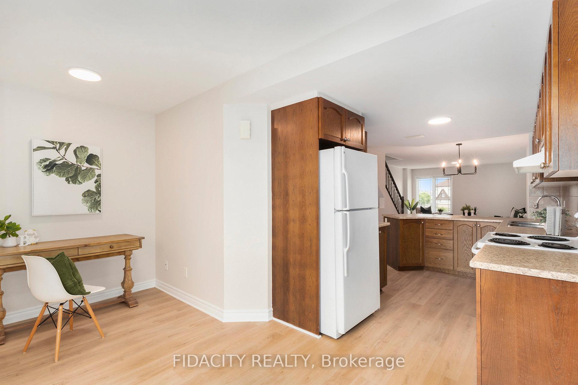 Photo 8 of 721 Lakeridge Drive, Ottawa, Avalon East — HOMEH