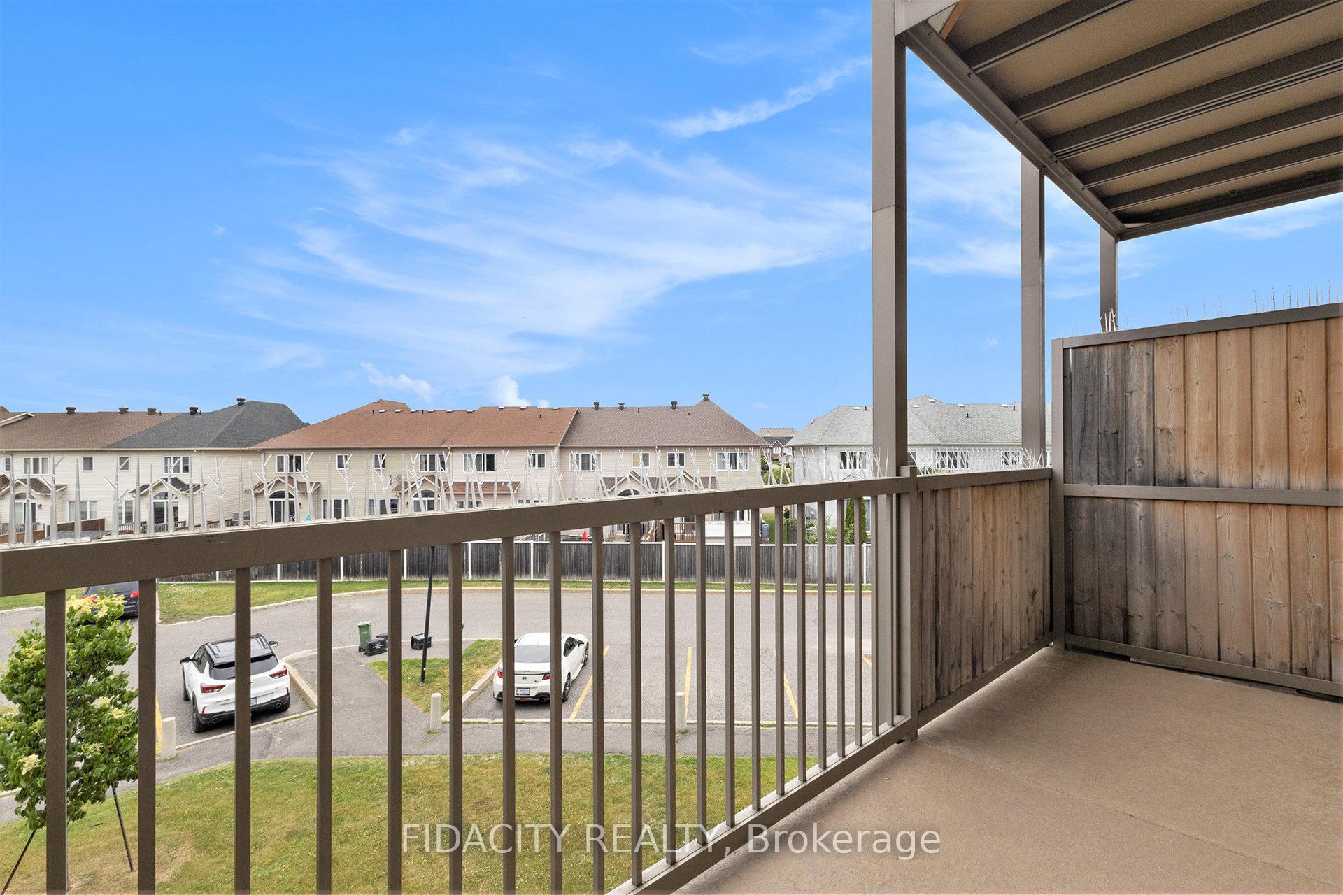 Photo 10 of 721 Lakeridge Drive, Ottawa, Avalon East — HOMEH