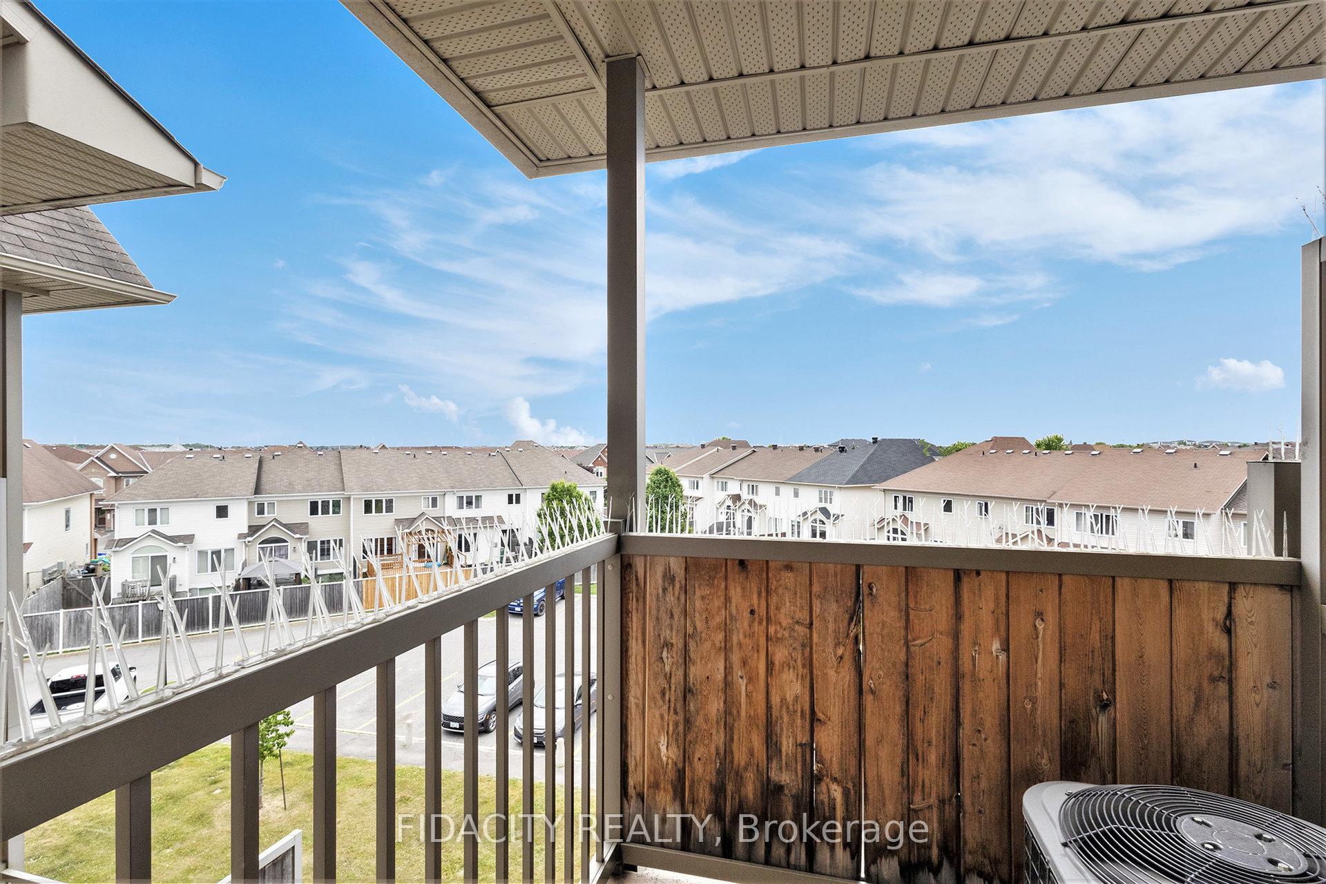 Photo 18 of 721 Lakeridge Drive, Ottawa, Avalon East — HOMEH