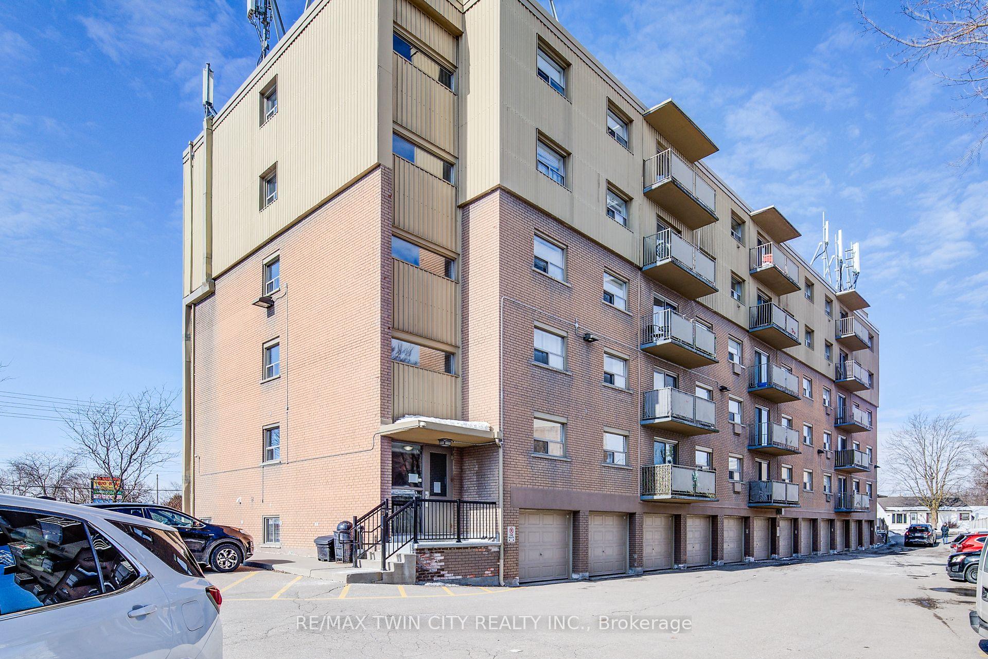 Photo 3 of Unit 202, 283 Fairway Road N, Kitchener — HOMEH