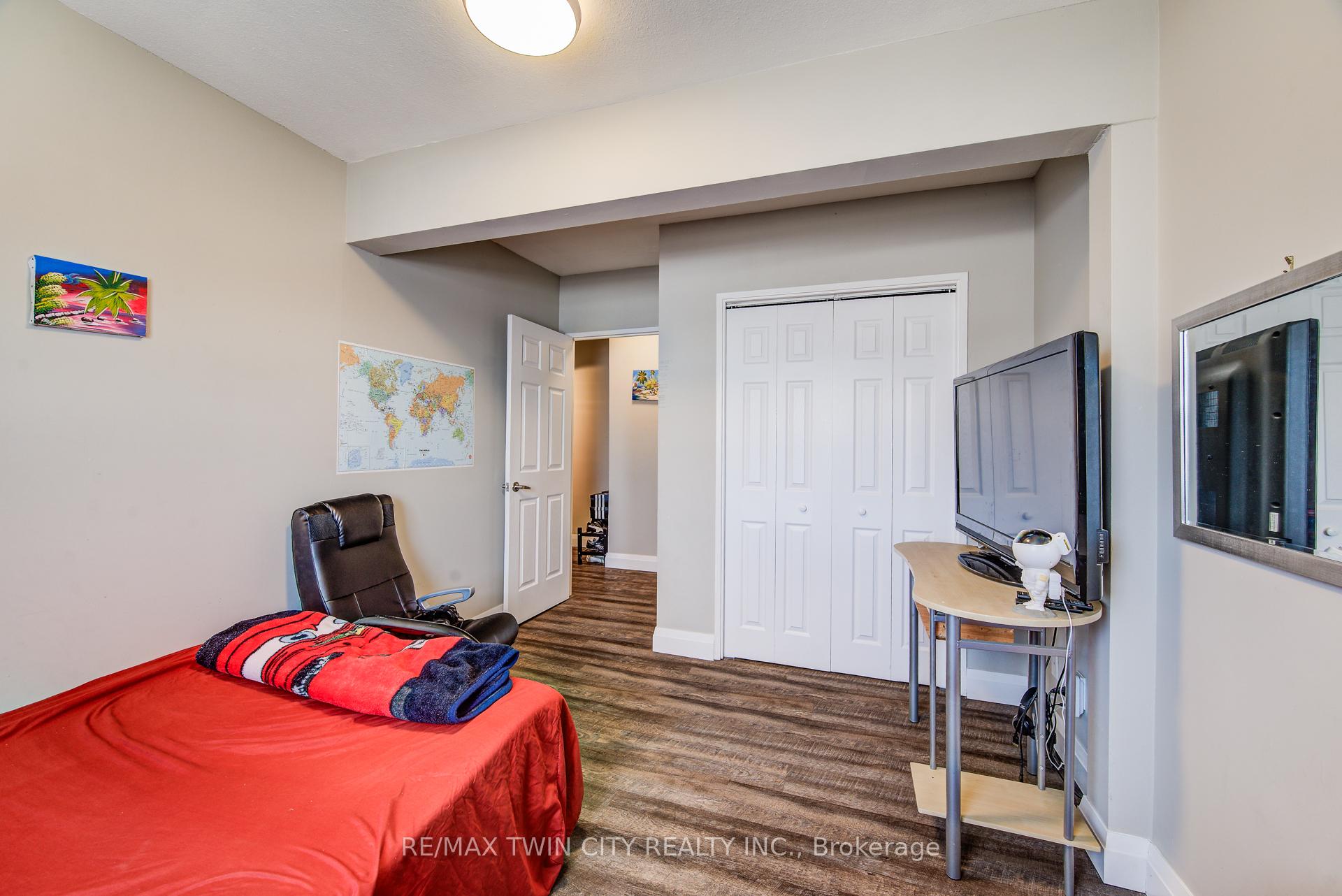 Photo 22 of Unit 202, 283 Fairway Road N, Kitchener — HOMEH