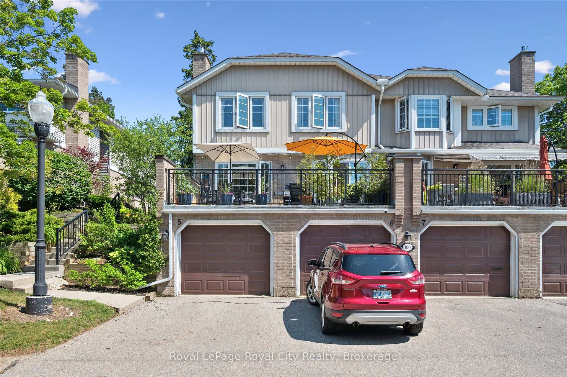 Photo 3 of Unit 5, 100 Woodlawn Road E, Guelph, Victoria North — HOMEH