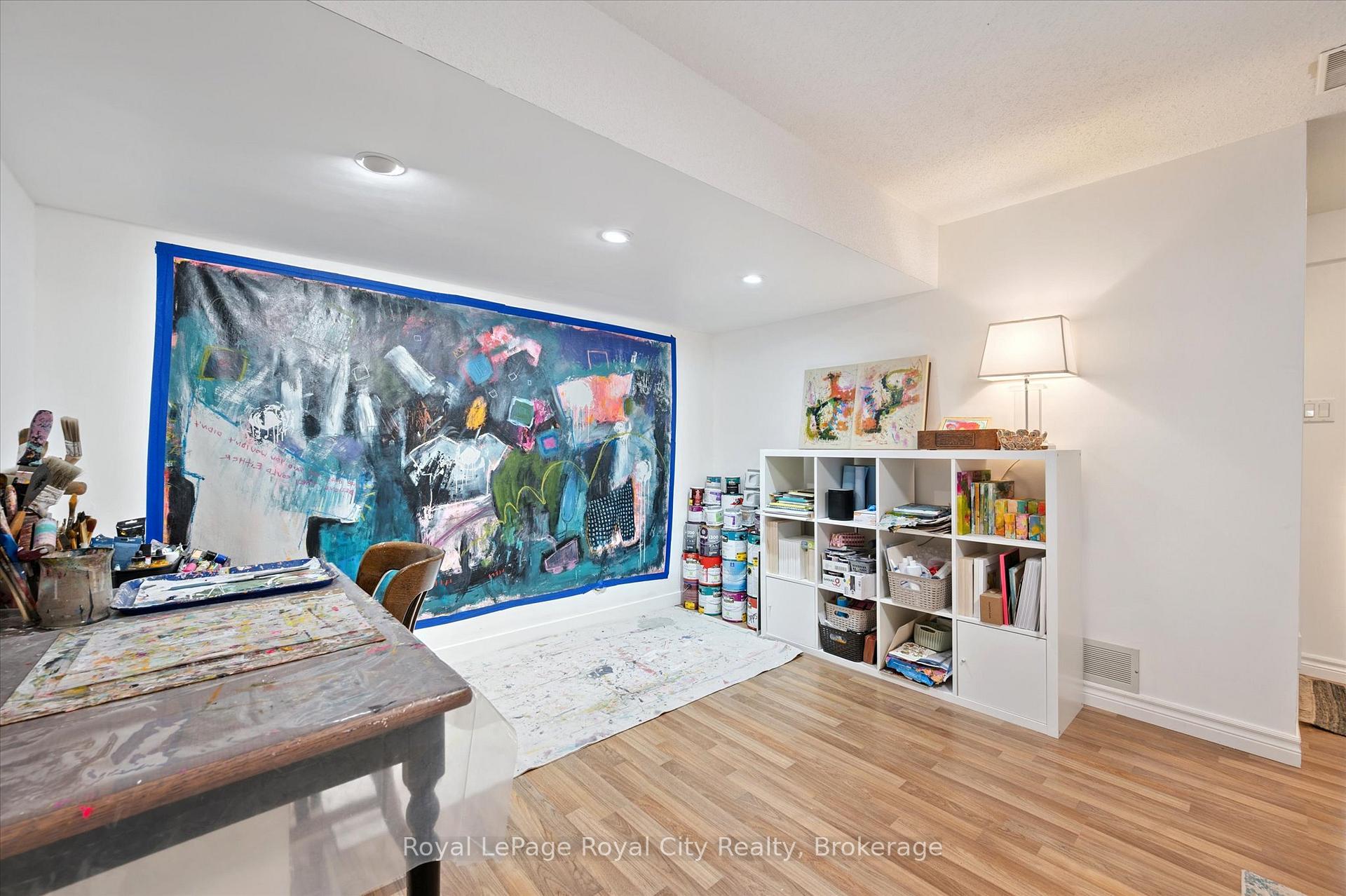 Photo 30 of Unit 5, 100 Woodlawn Road E, Guelph, Victoria North — HOMEH
