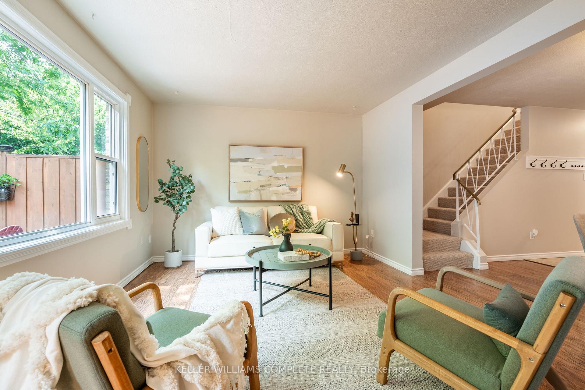 Photo 16 of 140 Victor Boulevard, Hamilton, Greeningdon — HOMEH