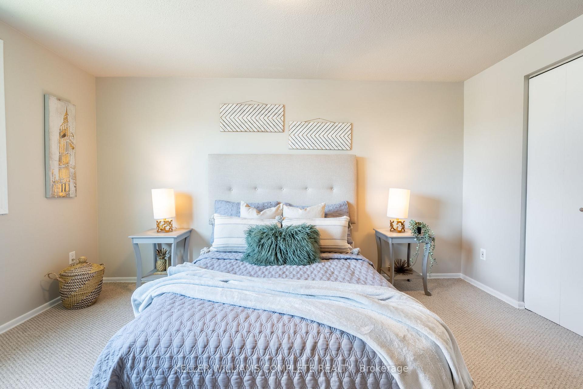 Photo 21 of 140 Victor Boulevard, Hamilton, Greeningdon — HOMEH