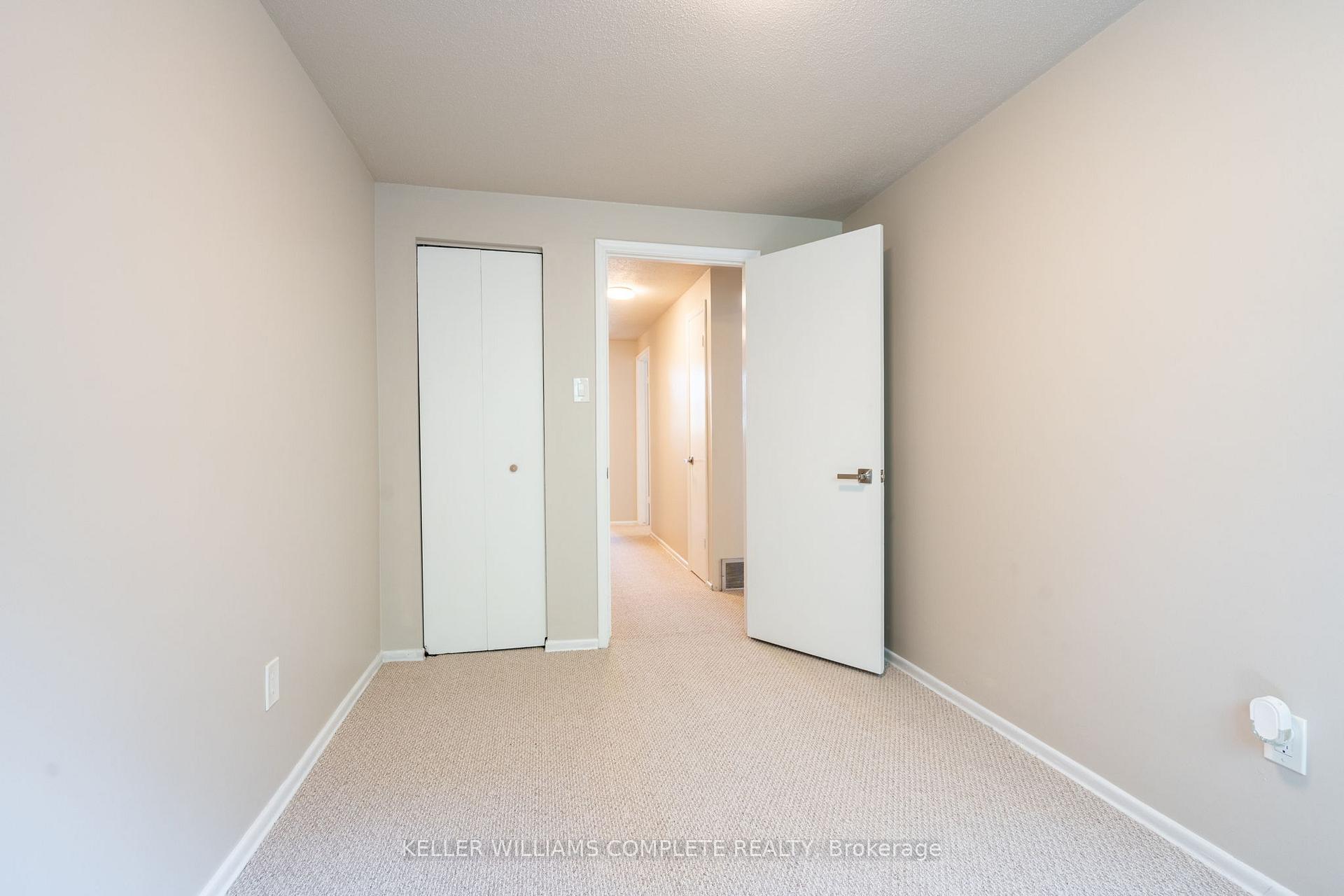 Photo 25 of 140 Victor Boulevard, Hamilton, Greeningdon — HOMEH