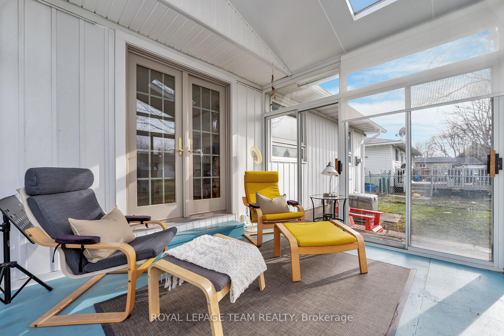 Photo 26 of 1443 Rainbow Crescent, Ottawa, Carson Grove — HOMEH