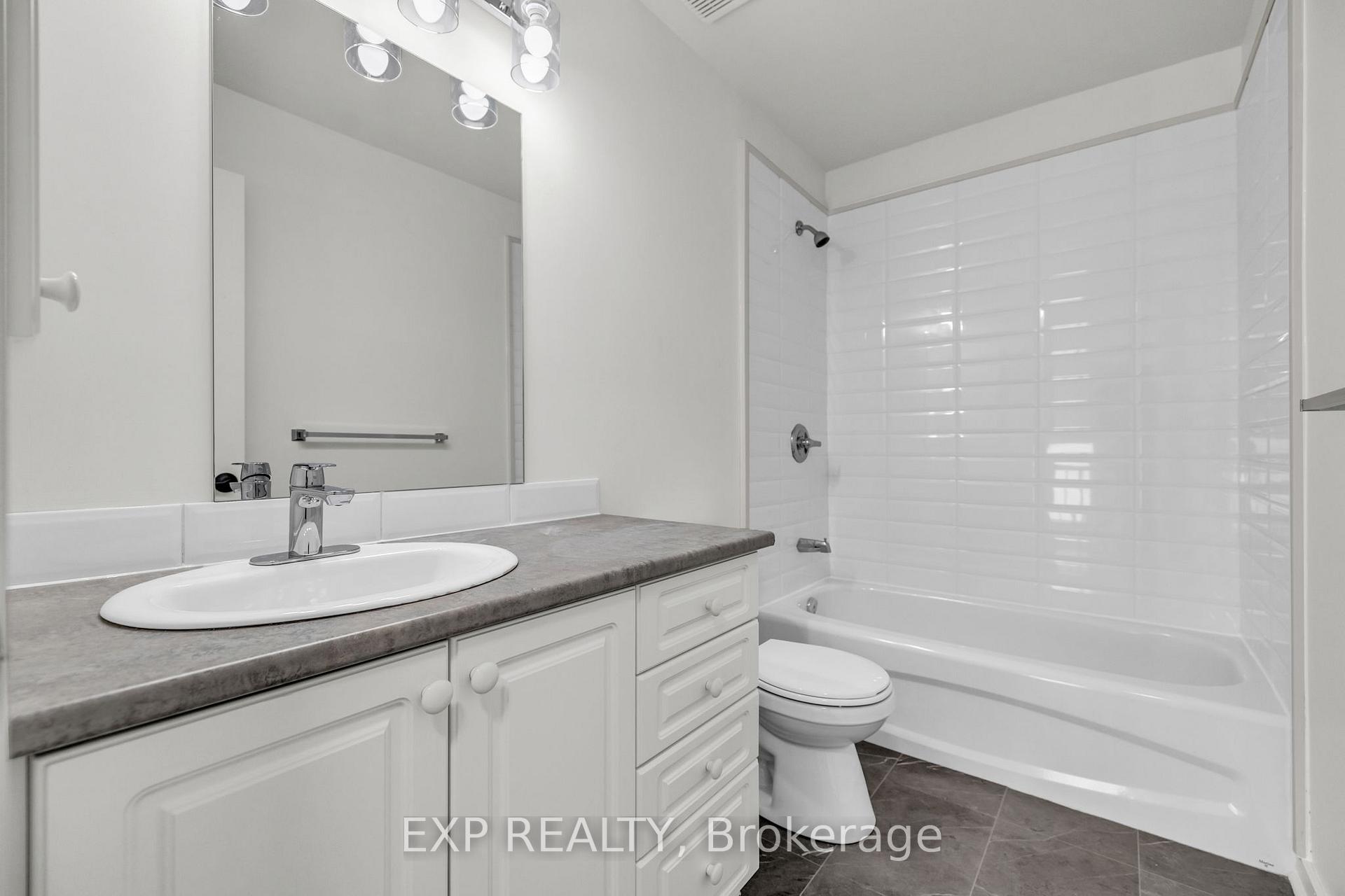 Photo 23 of 423 Hillsboro Private, Ottawa, Kanata - Emerald Meadows/Trailwest — HOMEH