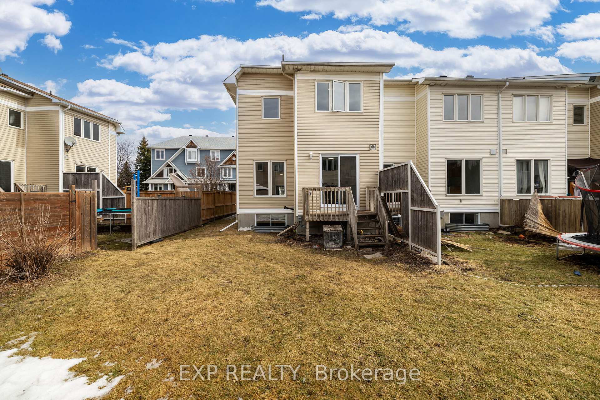 Photo 31 of 423 Hillsboro Private, Ottawa, Kanata - Emerald Meadows/Trailwest — HOMEH