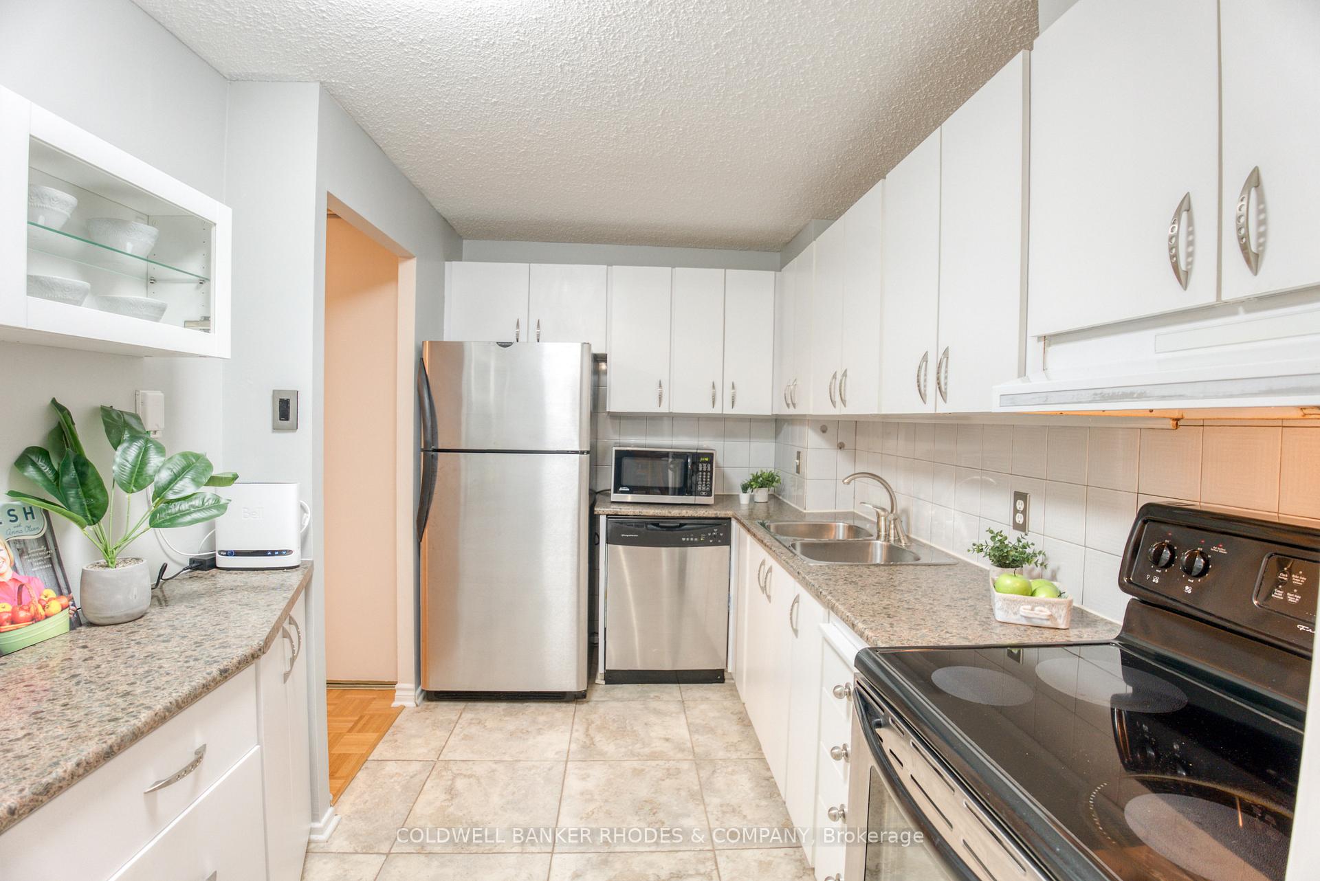 Photo 8 of Unit 213, 1599 Lassiter Terrace, Ottawa, Beaconwood — HOMEH