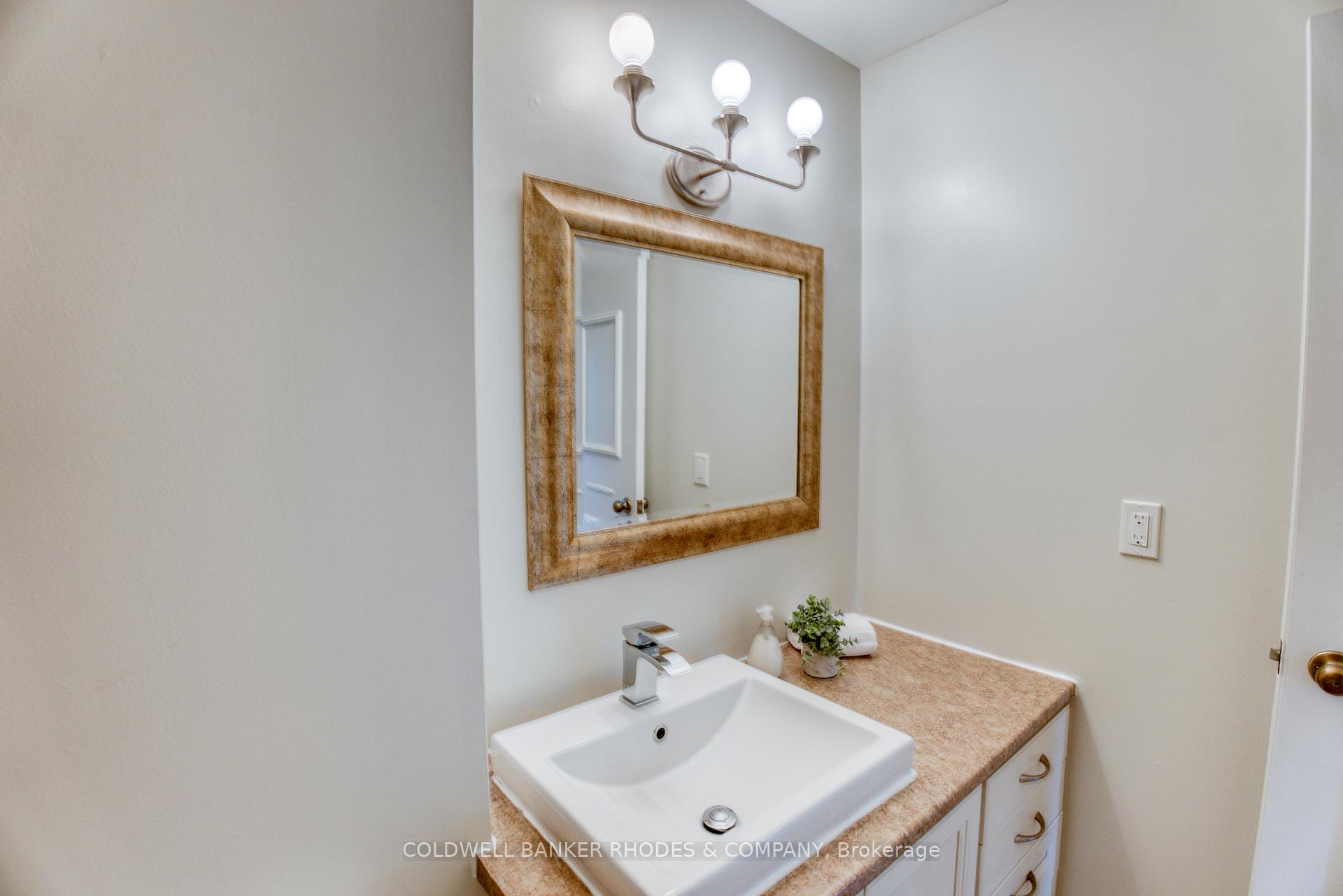 Photo 20 of Unit 213, 1599 Lassiter Terrace, Ottawa, Beaconwood — HOMEH