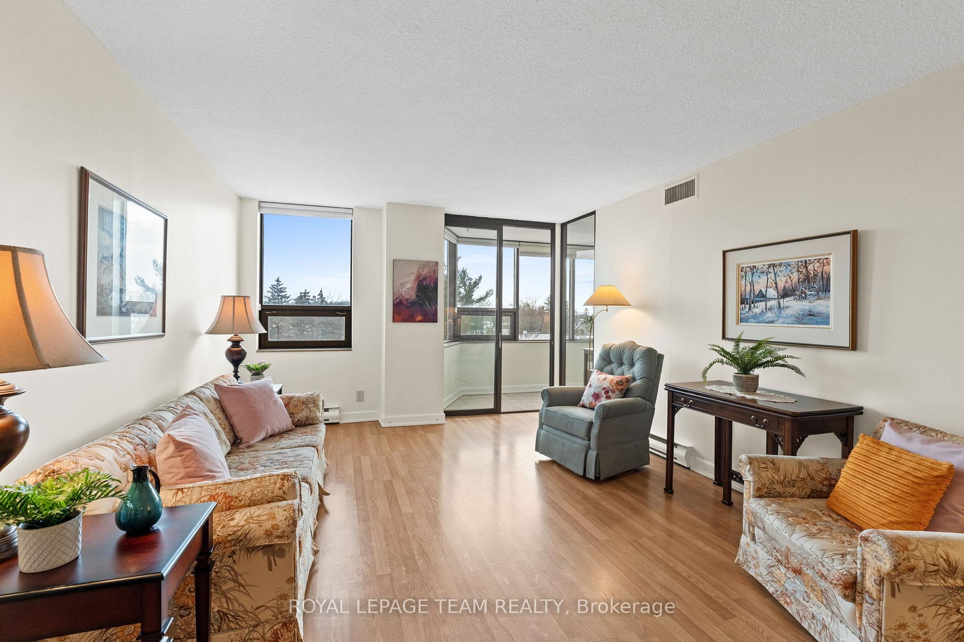 Photo 14 of Unit 504, 2019 Carling Avenue, Ottawa, Carlingwood — HOMEH