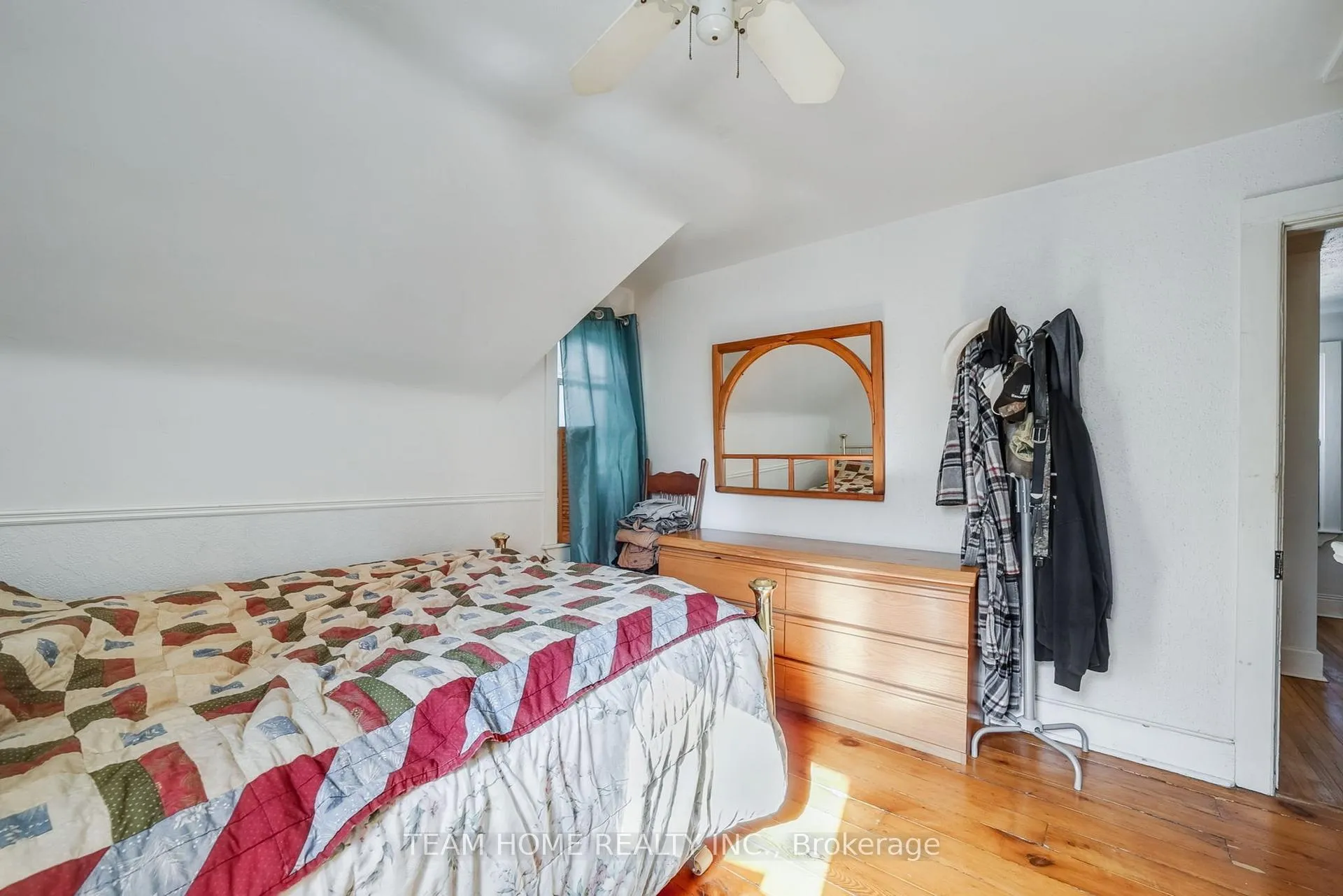 Photo 27 of 3 Dundas Street E, Erin — HOMEH