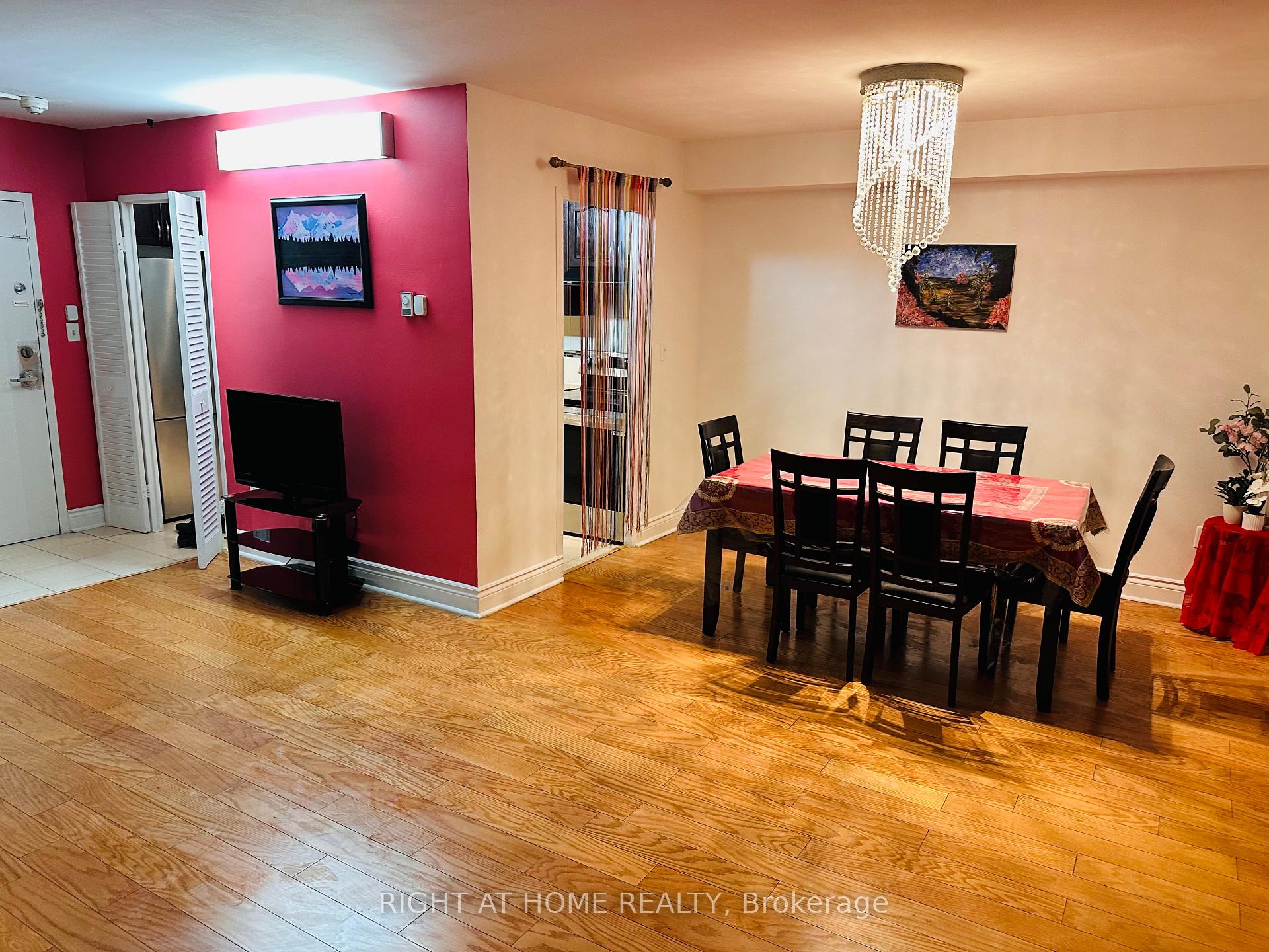 Photo 2 of Unit 1204, 5 Massey Square, Toronto, Crescent Town — HOMEH