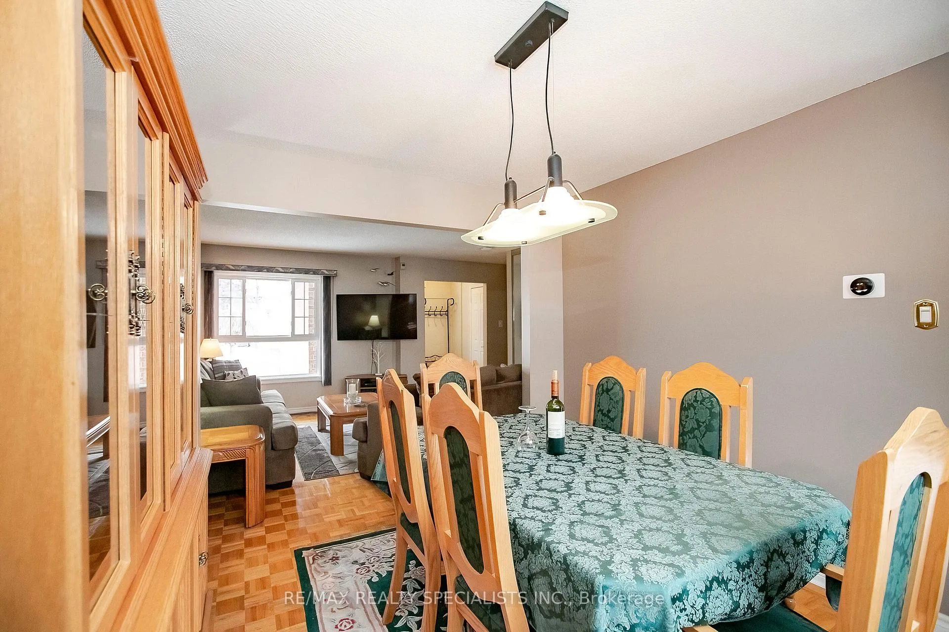 Photo 13 of 57 Ecclestone Drive, Brampton, Brampton West — HOMEH