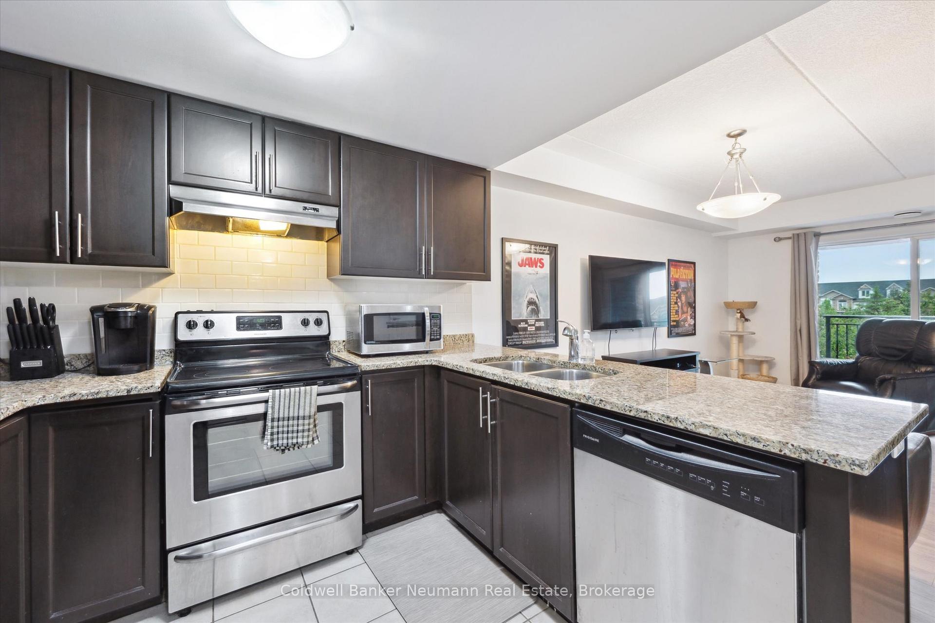 Photo 7 of Unit 213, 45 Kingsbury Square, Guelph, Pineridge/Westminster Woods — HOMEH