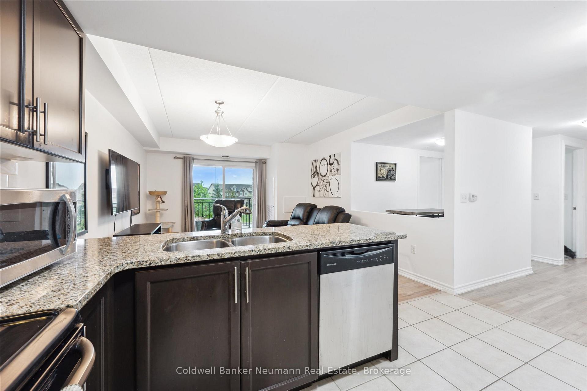 Photo 8 of Unit 213, 45 Kingsbury Square, Guelph, Pineridge/Westminster Woods — HOMEH
