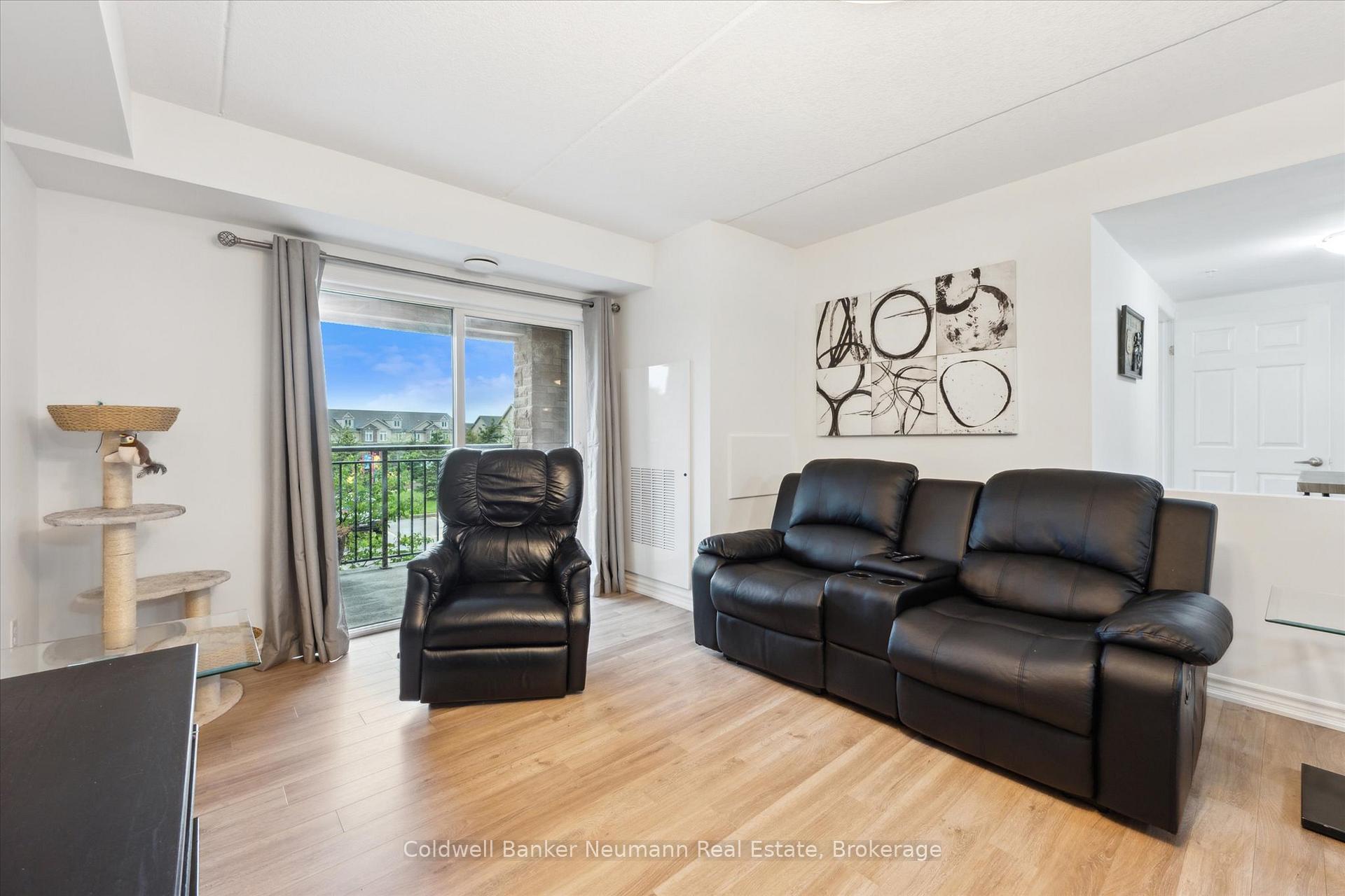 Photo 25 of Unit 213, 45 Kingsbury Square, Guelph, Pineridge/Westminster Woods — HOMEH