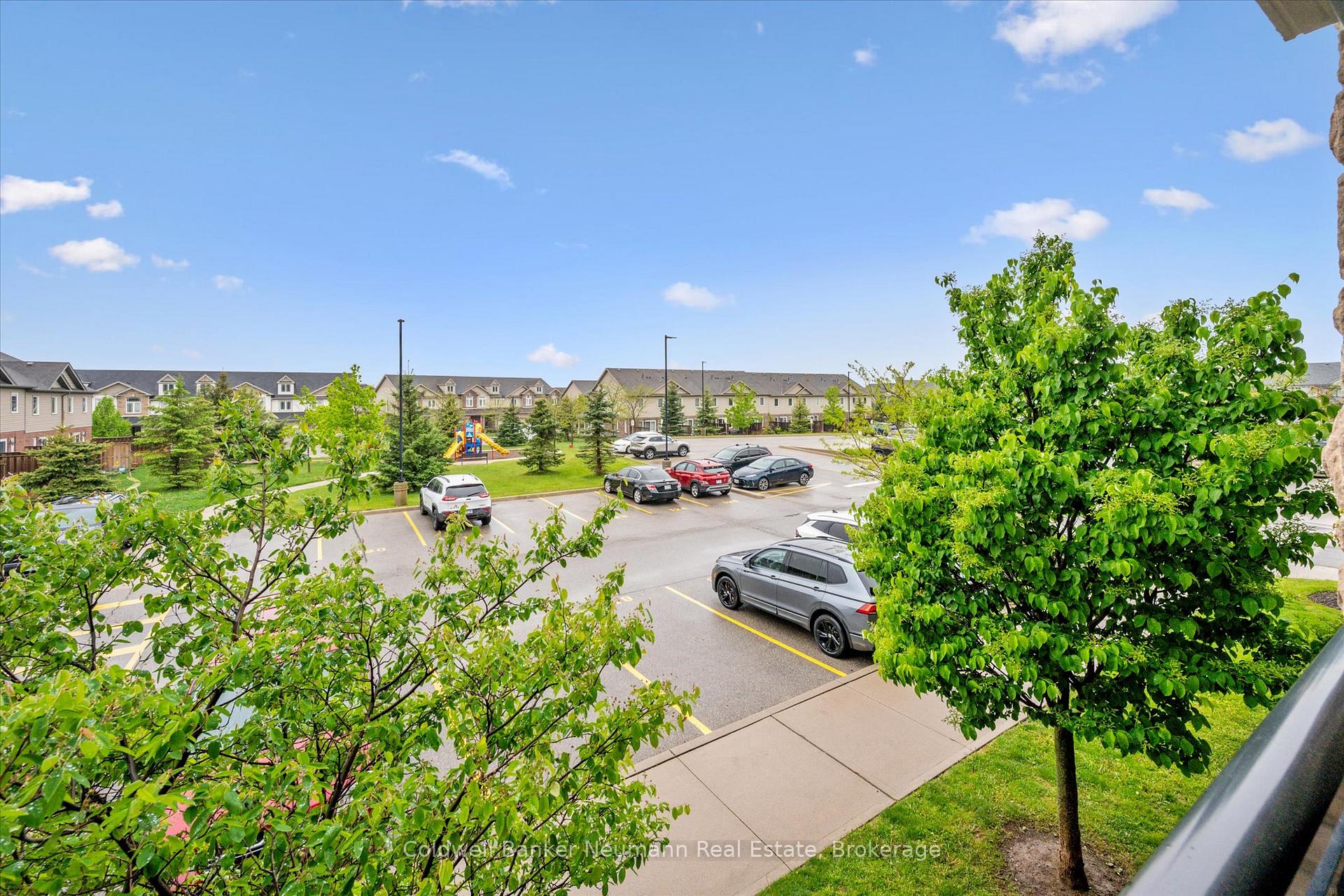 Photo 33 of Unit 213, 45 Kingsbury Square, Guelph, Pineridge/Westminster Woods — HOMEH